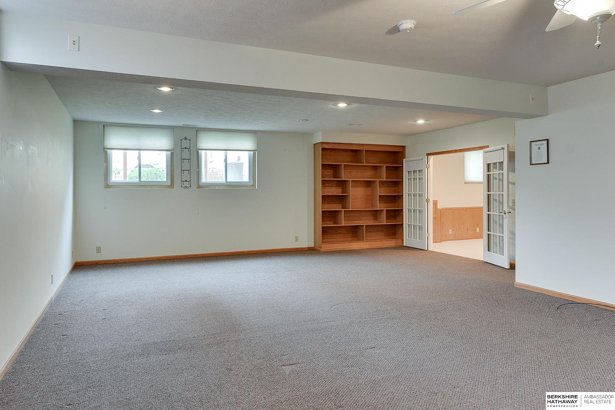 Omaha, Nebraska 68135, United States, 3 Bedrooms Bedrooms, ,3 BathroomsBathrooms,Residential,Active,116504