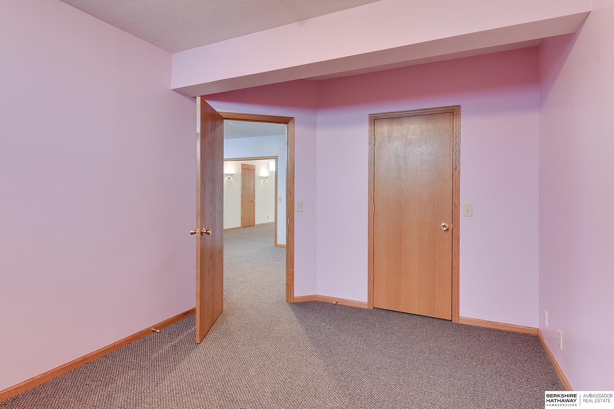 Omaha, Nebraska 68135, United States, 3 Bedrooms Bedrooms, ,3 BathroomsBathrooms,Residential,Active,116504