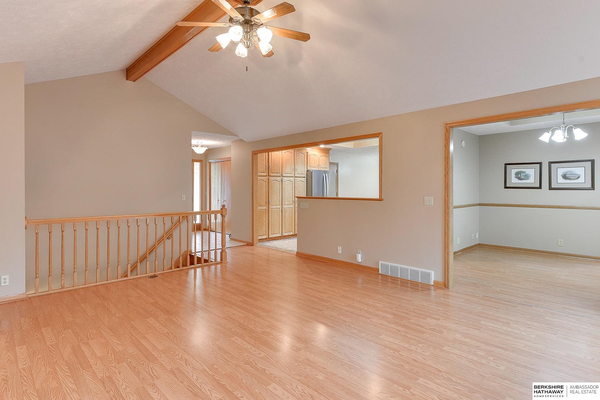 Omaha, Nebraska 68135, United States, 3 Bedrooms Bedrooms, ,3 BathroomsBathrooms,Residential,Active,116504