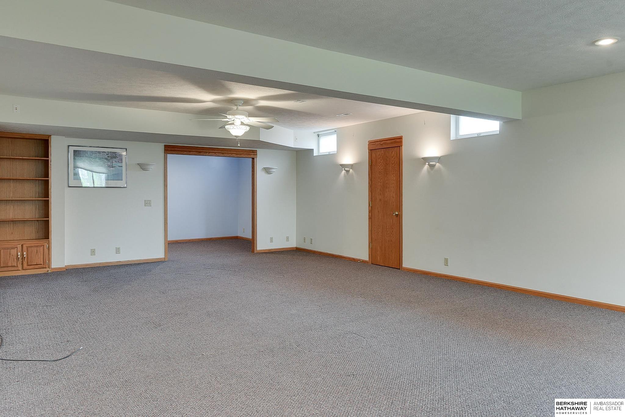 Omaha, Nebraska 68135, United States, 3 Bedrooms Bedrooms, ,3 BathroomsBathrooms,Residential,Active,116504