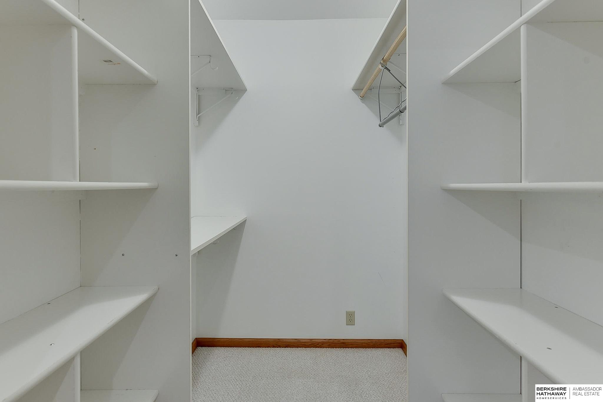 Omaha, Nebraska 68135, United States, 3 Bedrooms Bedrooms, ,3 BathroomsBathrooms,Residential,Active,116504