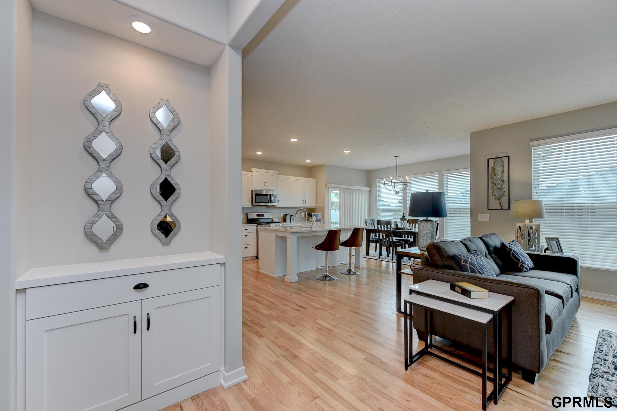 Papillion, Nebraska 68133, United States, 4 Bedrooms Bedrooms, ,4 BathroomsBathrooms,Residential,Active,19908