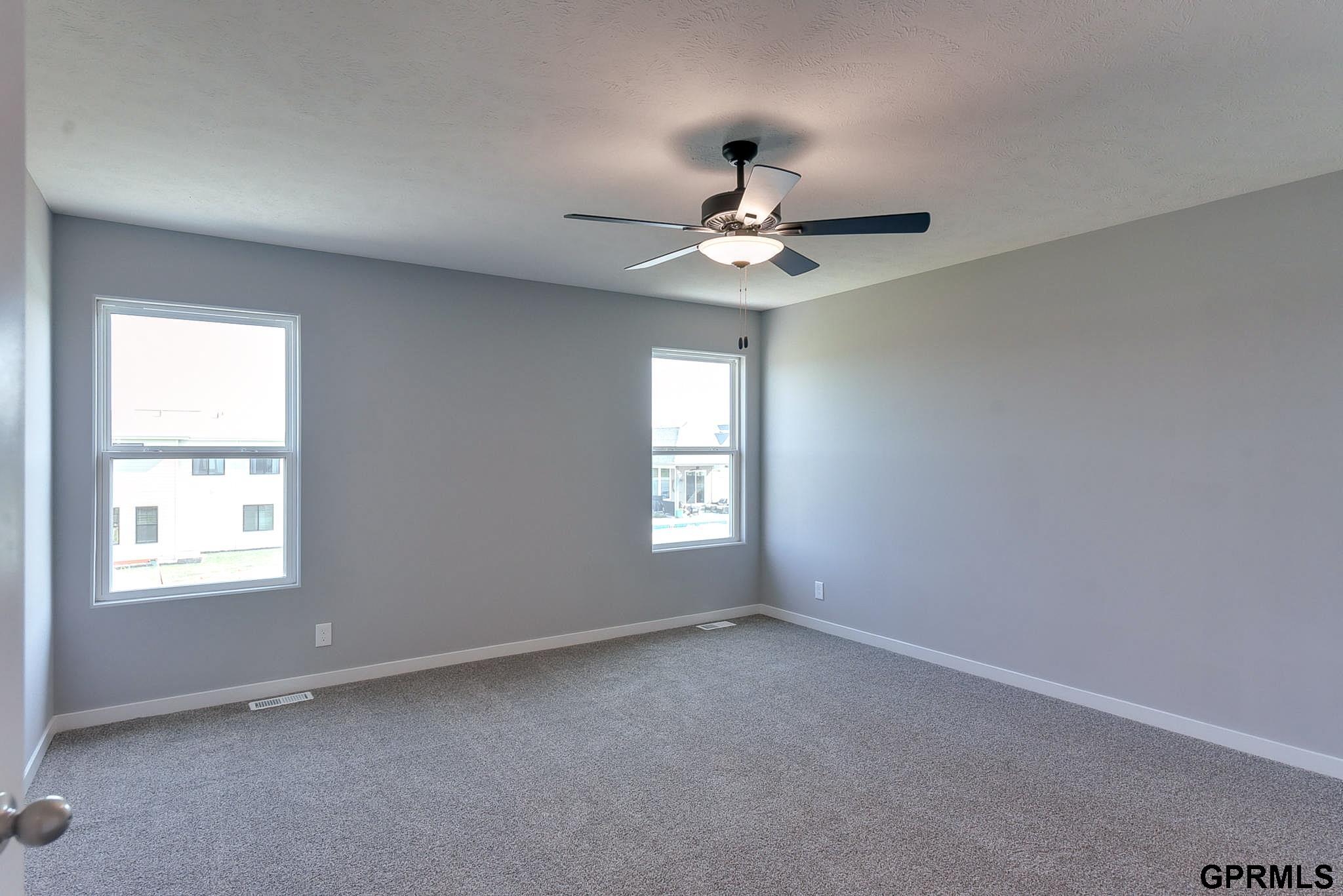 Papillion, Nebraska 68133, United States, 4 Bedrooms Bedrooms, ,4 BathroomsBathrooms,Residential,Active,19908