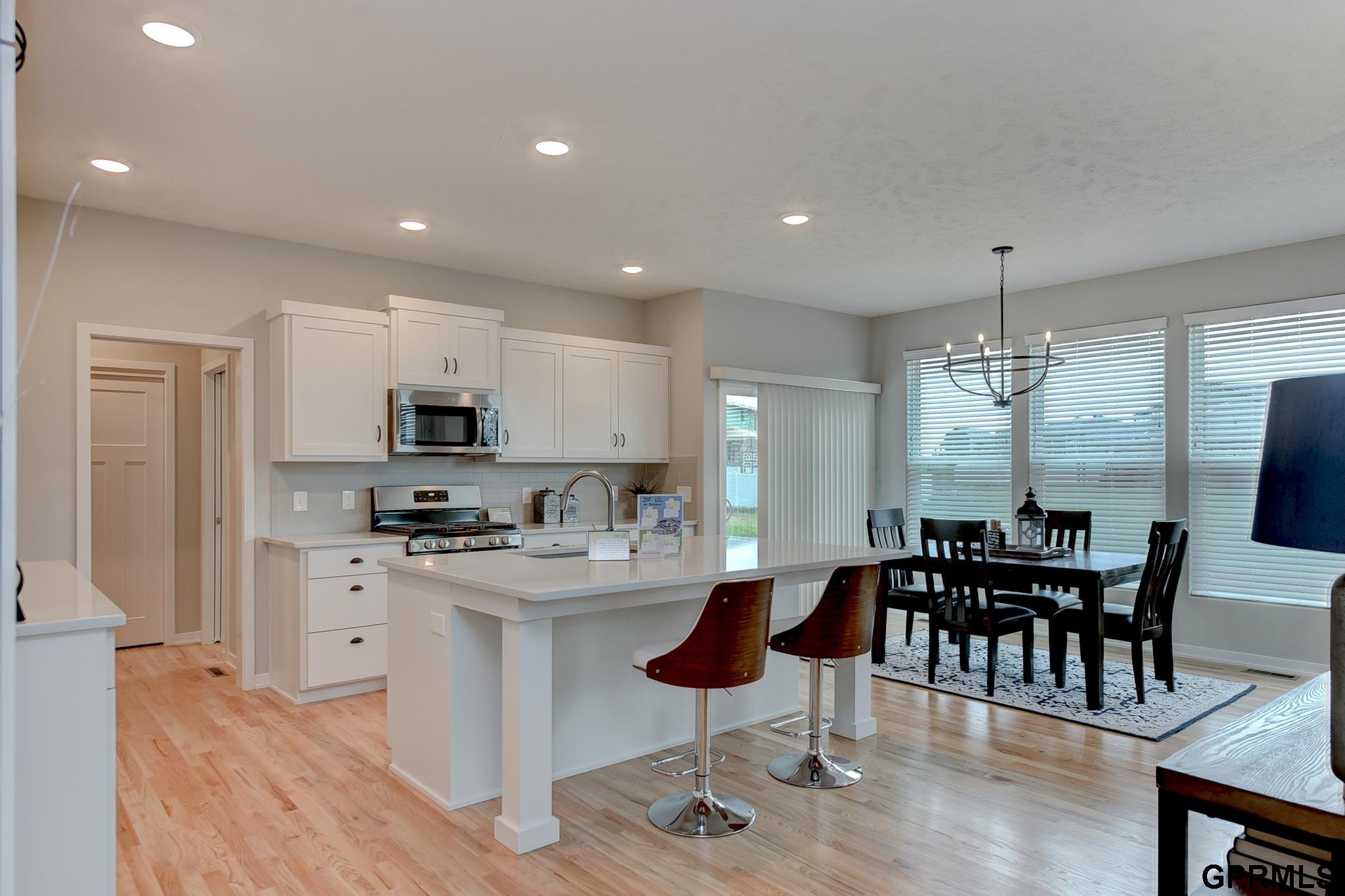 Papillion, Nebraska 68133, United States, 4 Bedrooms Bedrooms, ,4 BathroomsBathrooms,Residential,Active,19908