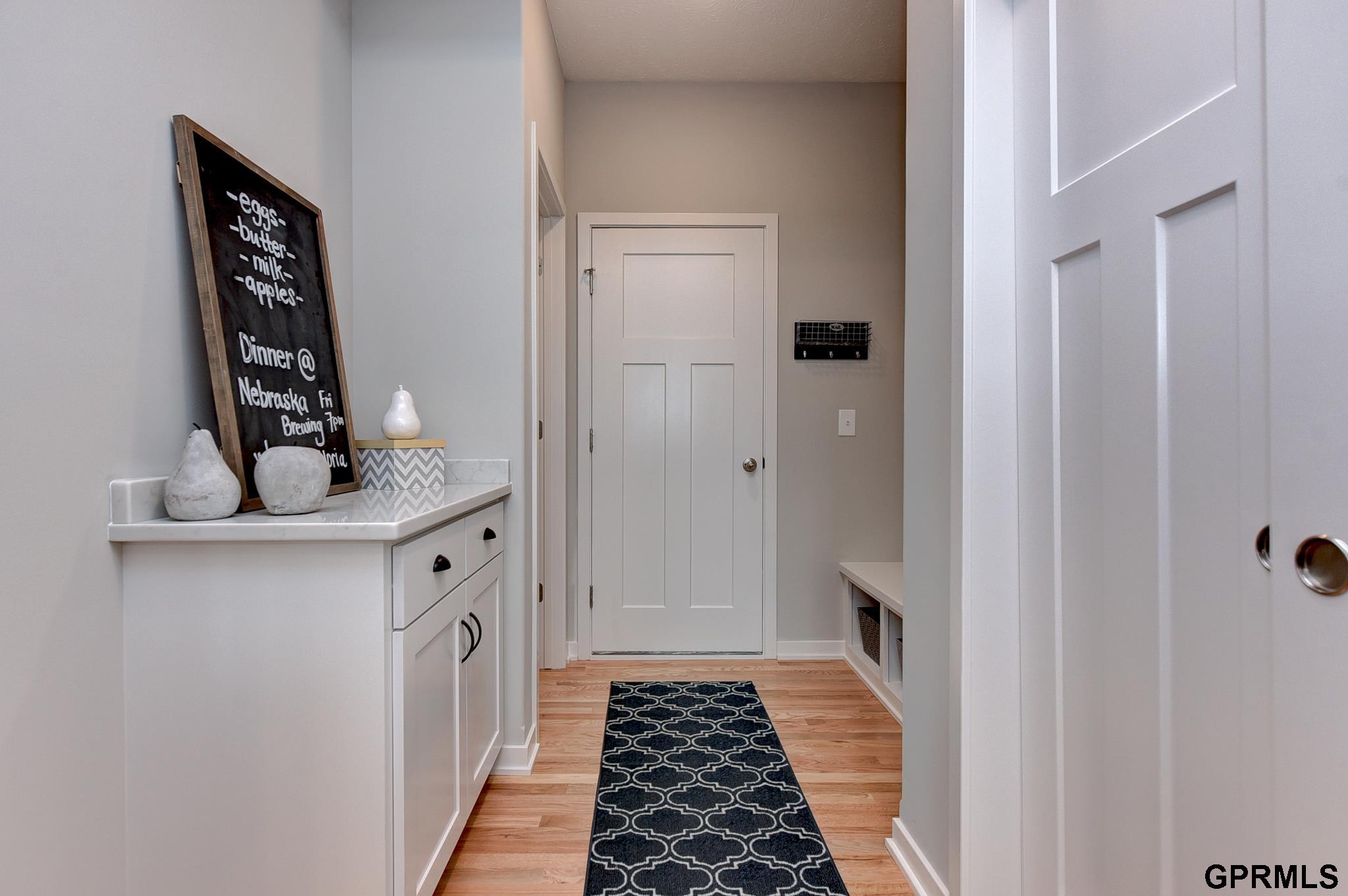 Papillion, Nebraska 68133, United States, 4 Bedrooms Bedrooms, ,4 BathroomsBathrooms,Residential,Active,19908