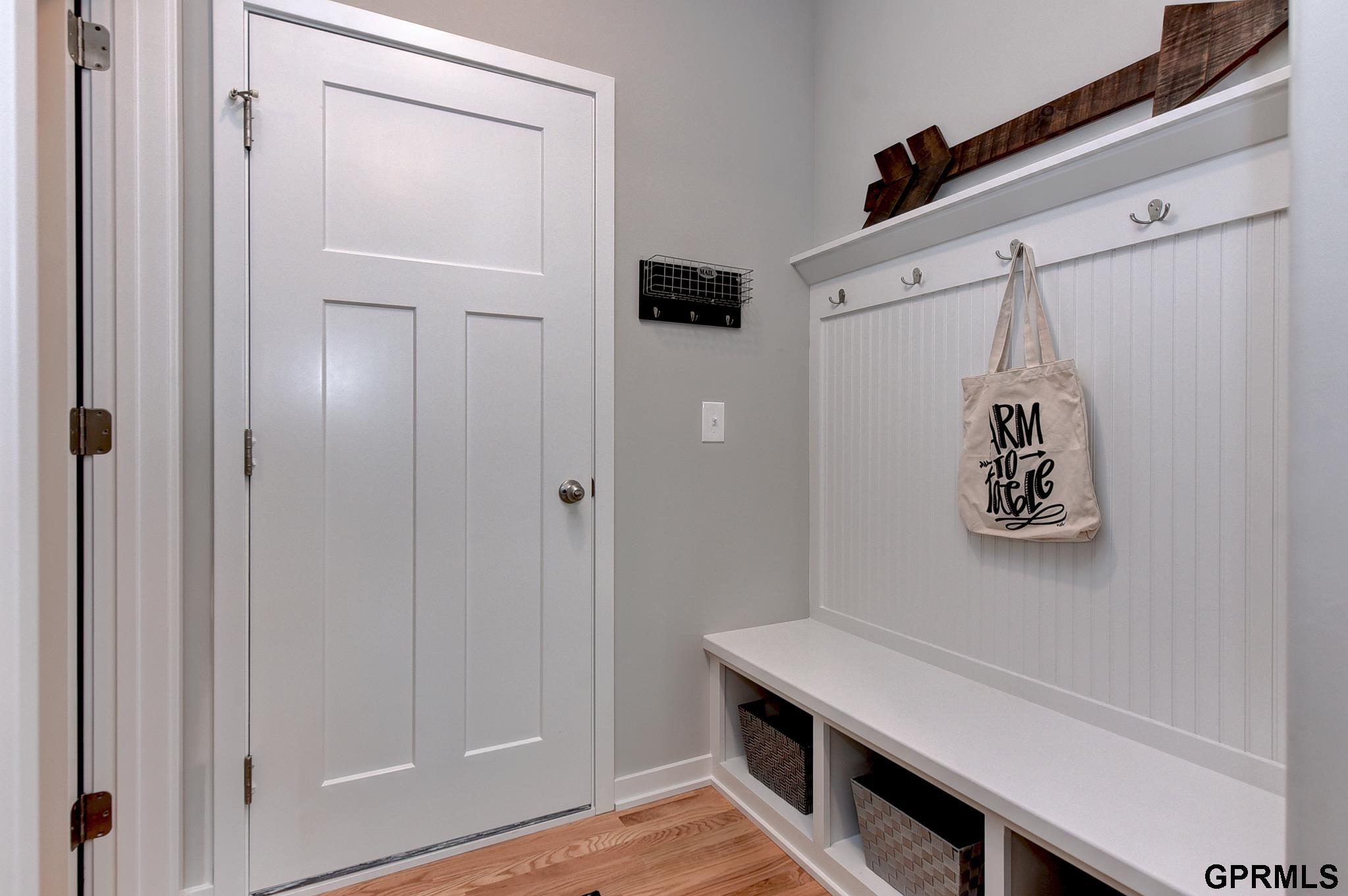 Papillion, Nebraska 68133, United States, 4 Bedrooms Bedrooms, ,4 BathroomsBathrooms,Residential,Active,19908