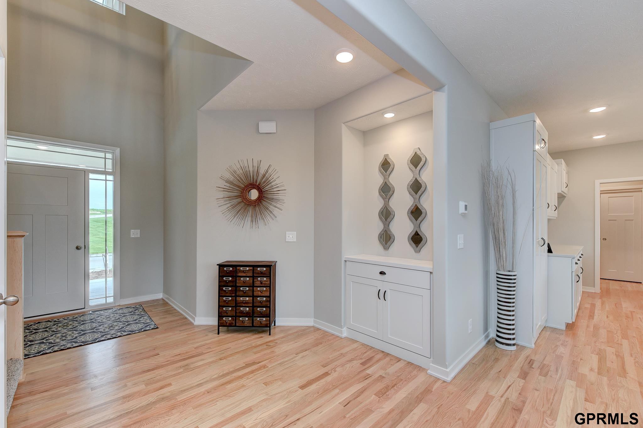 Papillion, Nebraska 68133, United States, 4 Bedrooms Bedrooms, ,4 BathroomsBathrooms,Residential,Active,19908