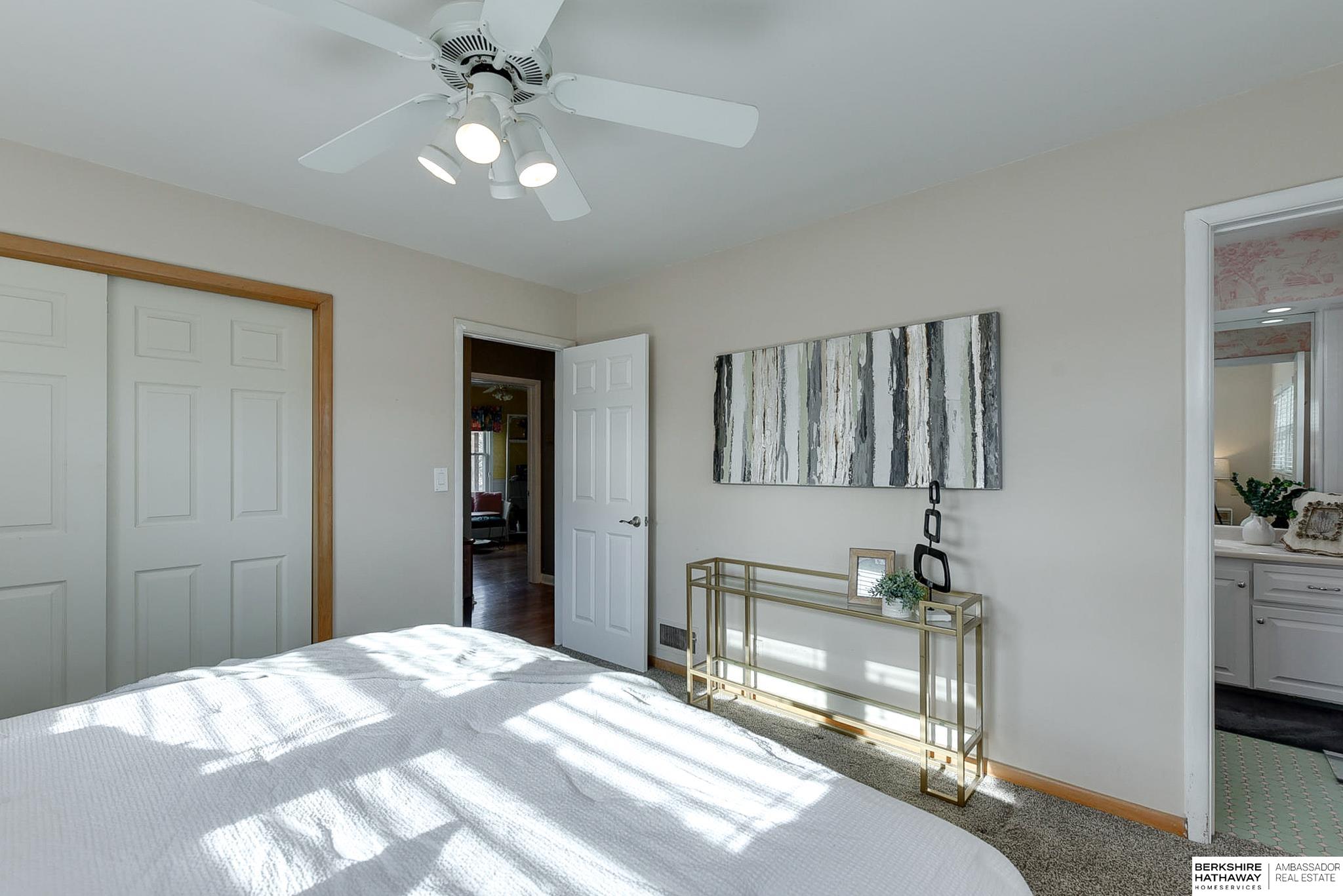 Omaha, Nebraska 68114, United States, 5 Bedrooms Bedrooms, ,3 BathroomsBathrooms,Residential,Pending,11976