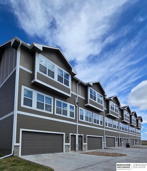 MLS: 22509657