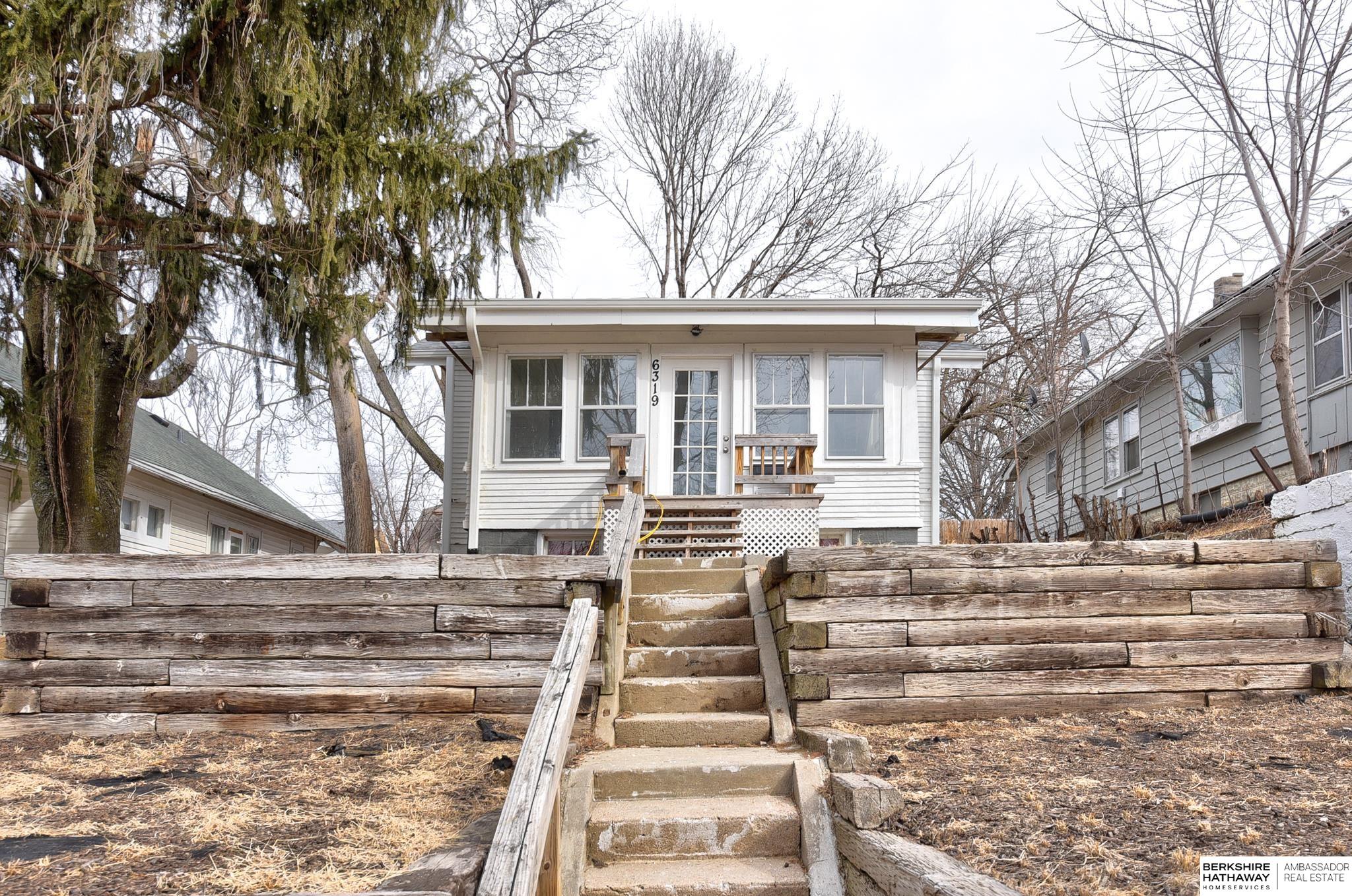 Omaha, Nebraska 68111, United States, 2 Bedrooms Bedrooms, ,1 BathroomBathrooms,Residential,Active,80018