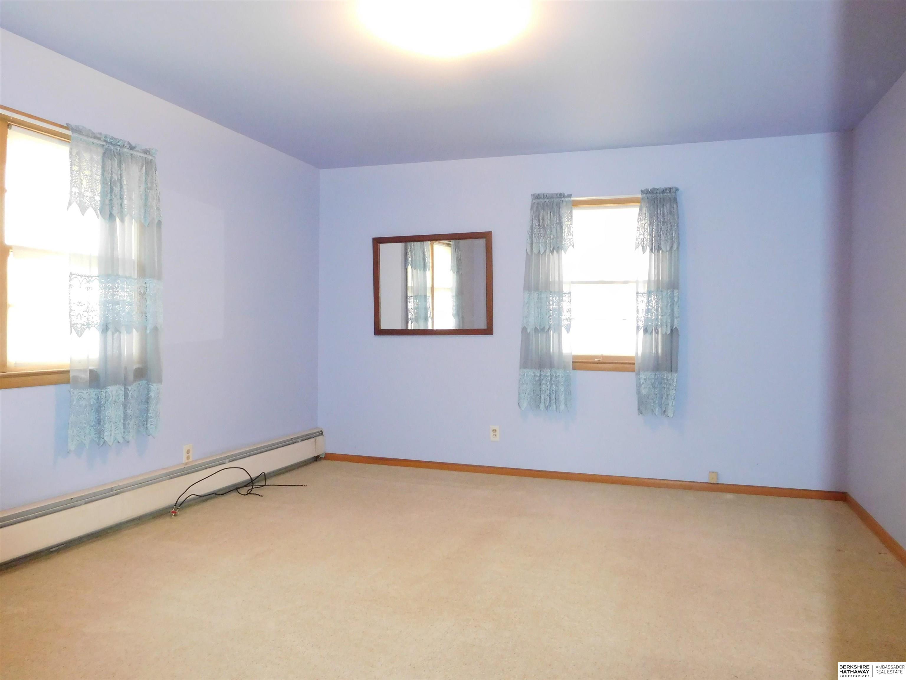 Omaha, Nebraska 68117, United States, 2 Bedrooms Bedrooms, ,2 BathroomsBathrooms,Residential,Pending,8094