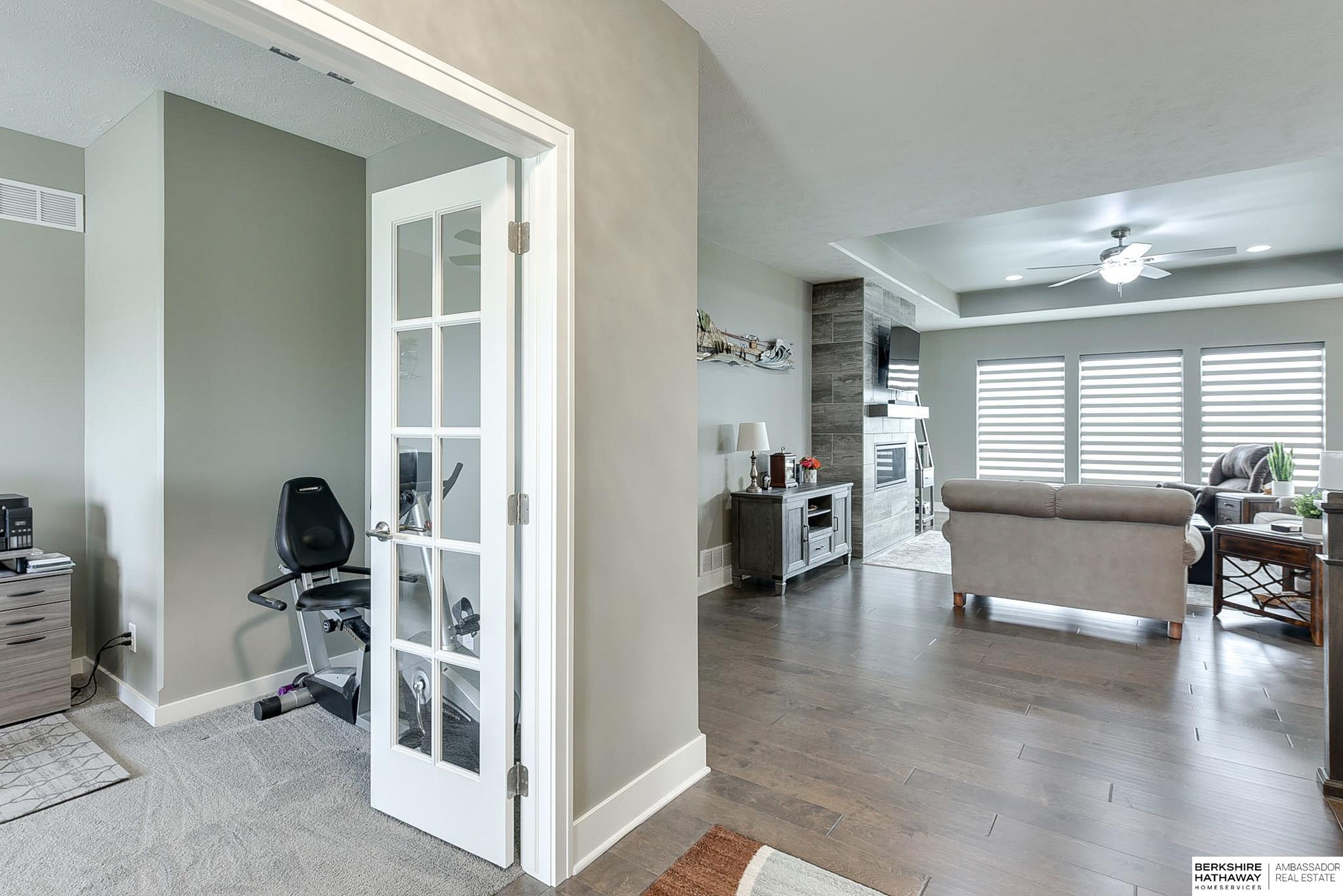 Elkhorn, Nebraska 68022, United States, 3 Bedrooms Bedrooms, ,3 BathroomsBathrooms,Residential,Pending,22183