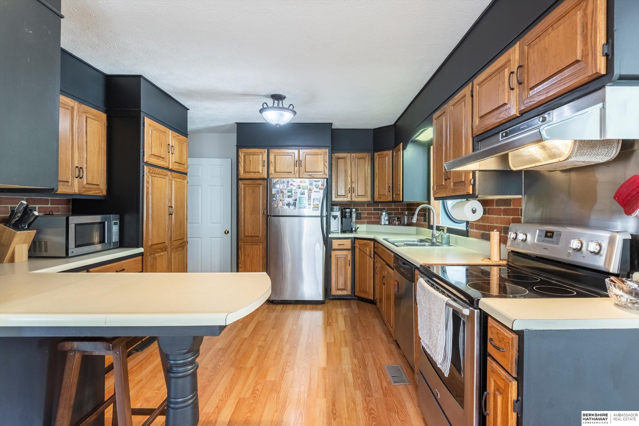 Omaha, Nebraska 68132, United States, 3 Bedrooms Bedrooms, ,3 BathroomsBathrooms,Residential,Pending,110855