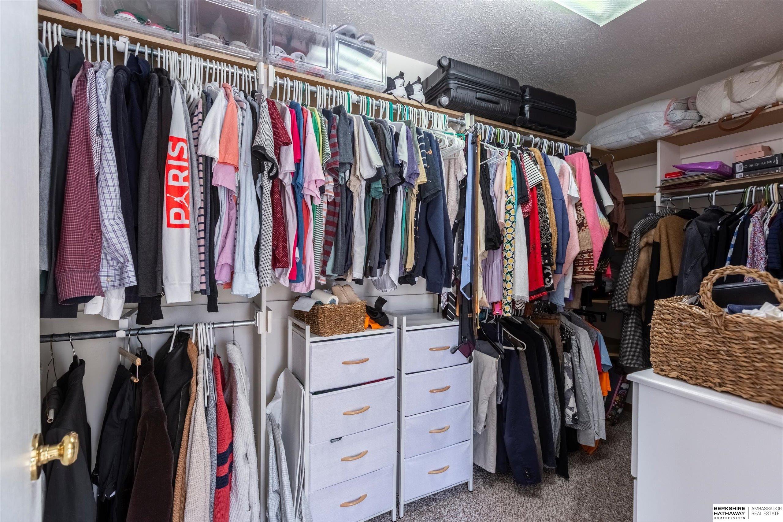 Omaha, Nebraska 68132, United States, 3 Bedrooms Bedrooms, ,3 BathroomsBathrooms,Residential,Pending,110855