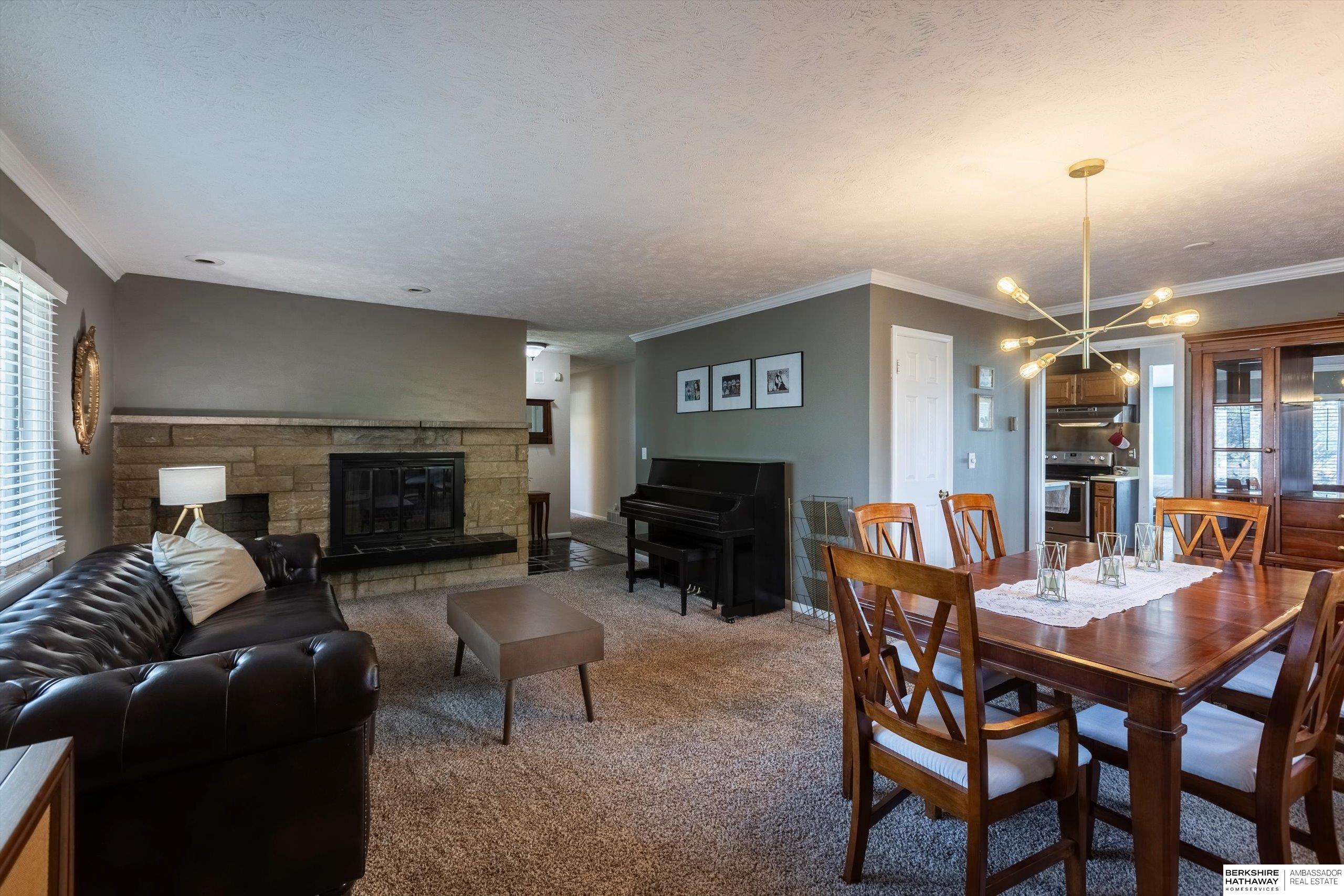 Omaha, Nebraska 68132, United States, 3 Bedrooms Bedrooms, ,3 BathroomsBathrooms,Residential,Pending,110855