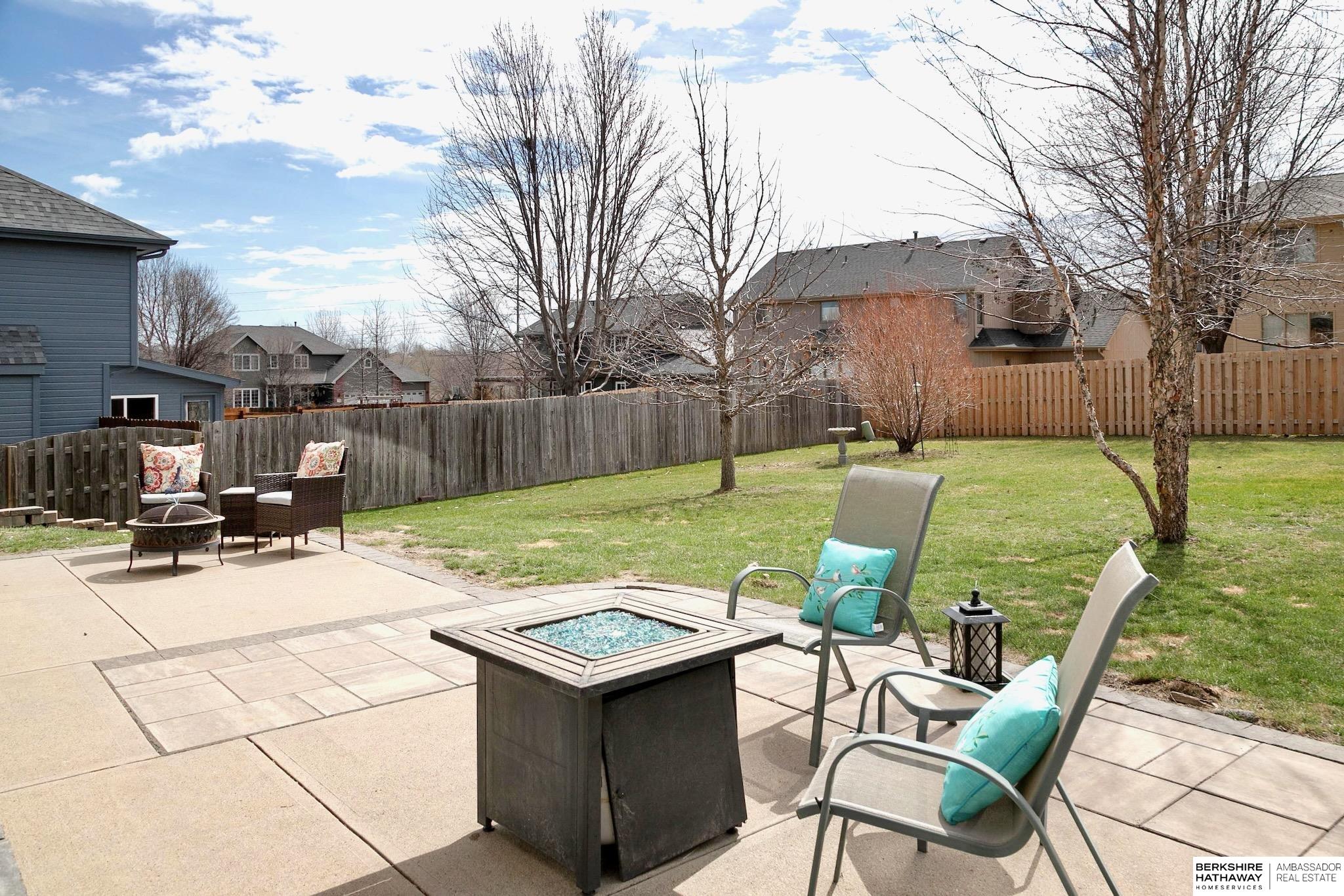 Omaha, Nebraska 68116, United States, 4 Bedrooms Bedrooms, ,3 BathroomsBathrooms,Residential,Active,96704