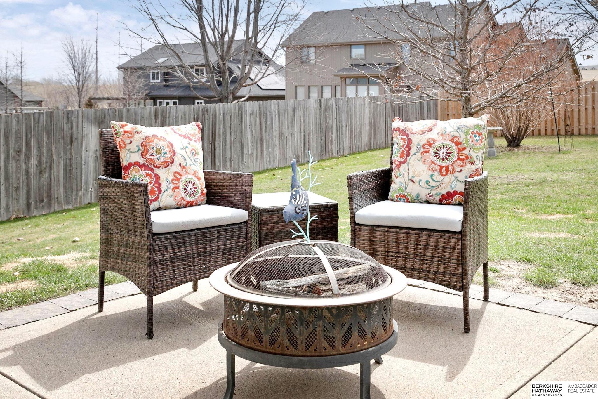 Omaha, Nebraska 68116, United States, 4 Bedrooms Bedrooms, ,3 BathroomsBathrooms,Residential,Active,96704