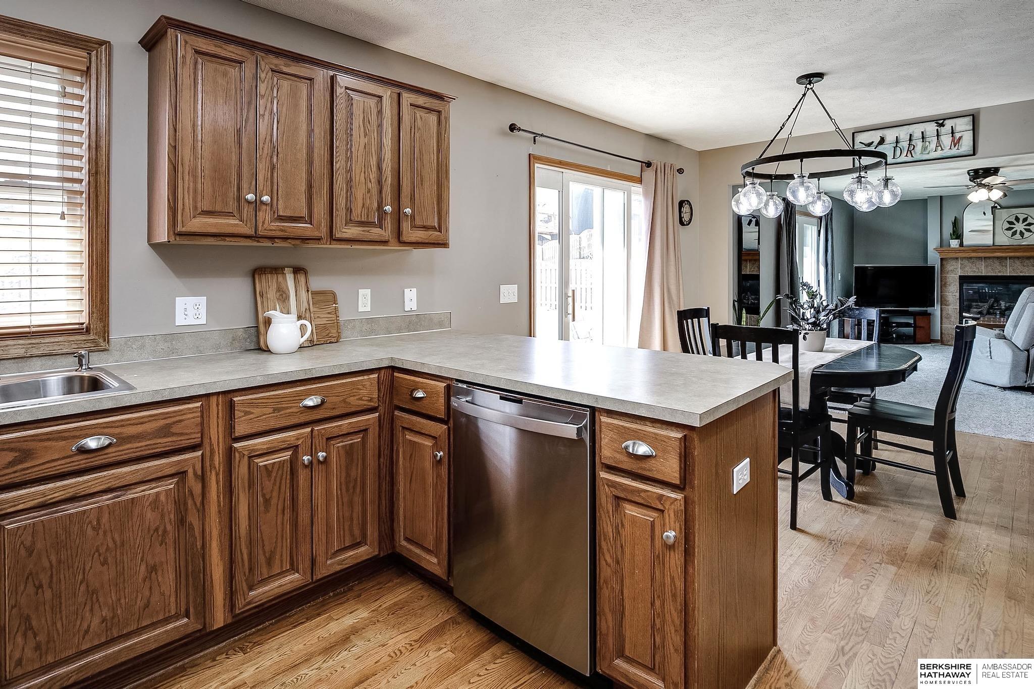 Omaha, Nebraska 68116, United States, 4 Bedrooms Bedrooms, ,3 BathroomsBathrooms,Residential,Active,96704