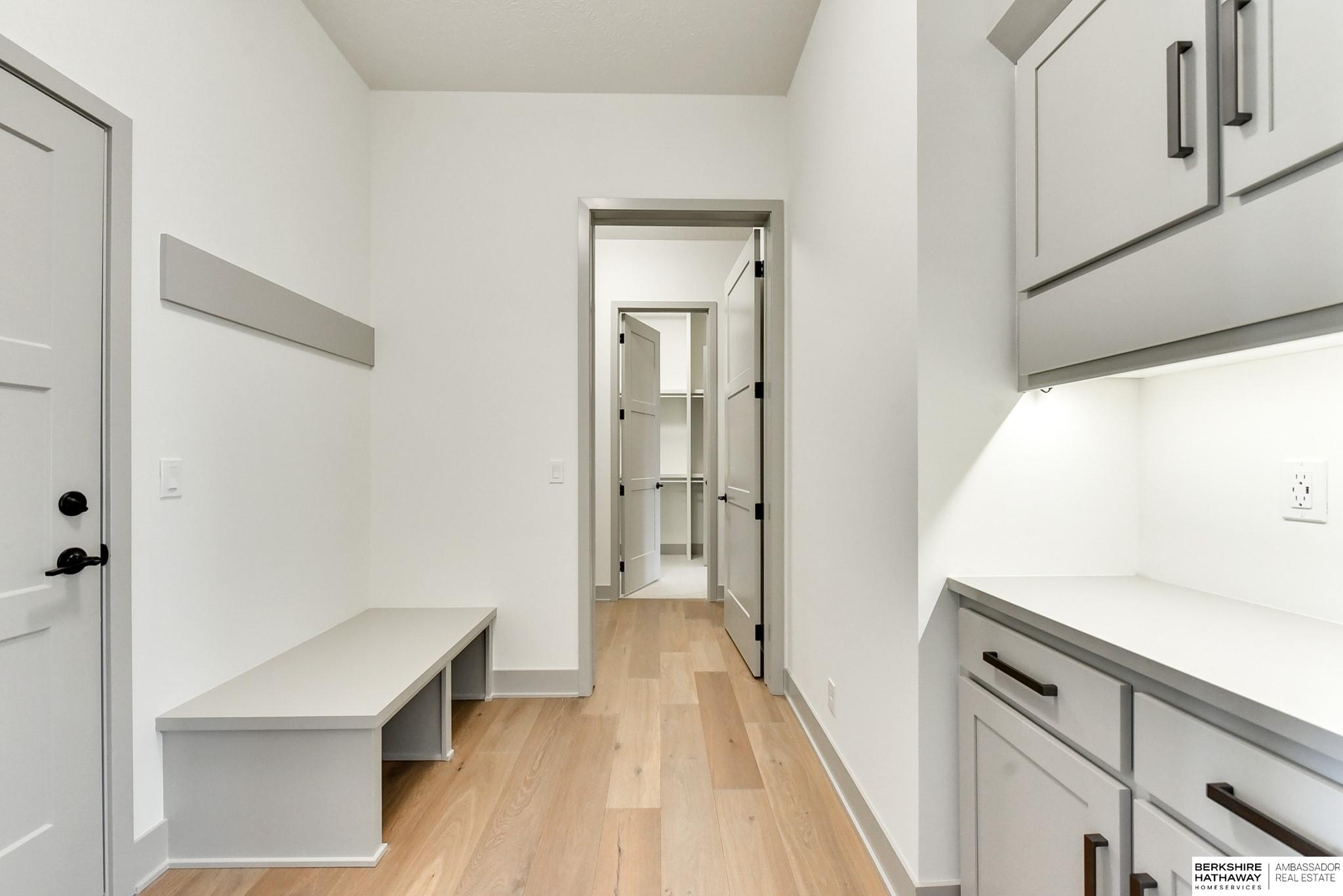 Omaha, Nebraska 68138, United States, 4 Bedrooms Bedrooms, ,3 BathroomsBathrooms,Residential,Active,40630