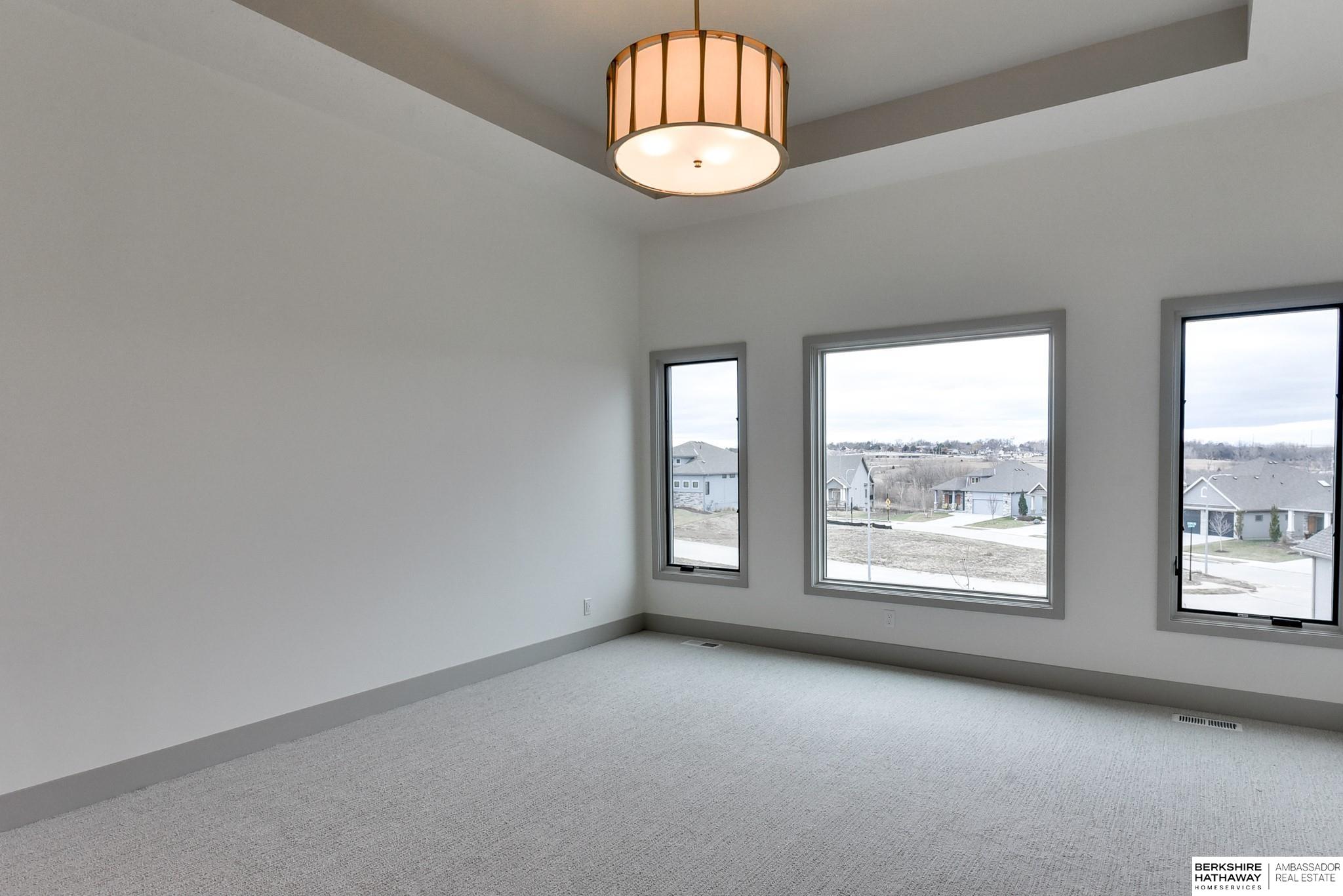 Omaha, Nebraska 68138, United States, 4 Bedrooms Bedrooms, ,3 BathroomsBathrooms,Residential,Active,40630