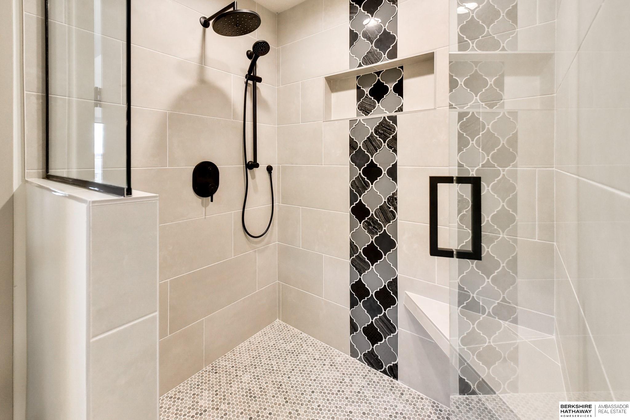 Omaha, Nebraska 68138, United States, 4 Bedrooms Bedrooms, ,3 BathroomsBathrooms,Residential,Active,40630