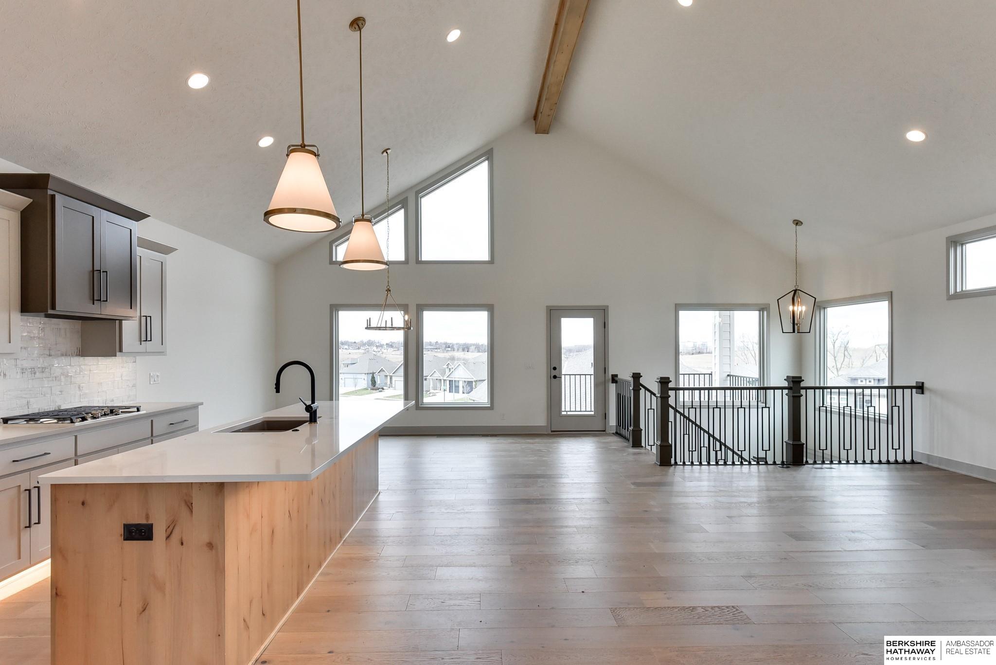 Omaha, Nebraska 68138, United States, 4 Bedrooms Bedrooms, ,3 BathroomsBathrooms,Residential,Active,40630