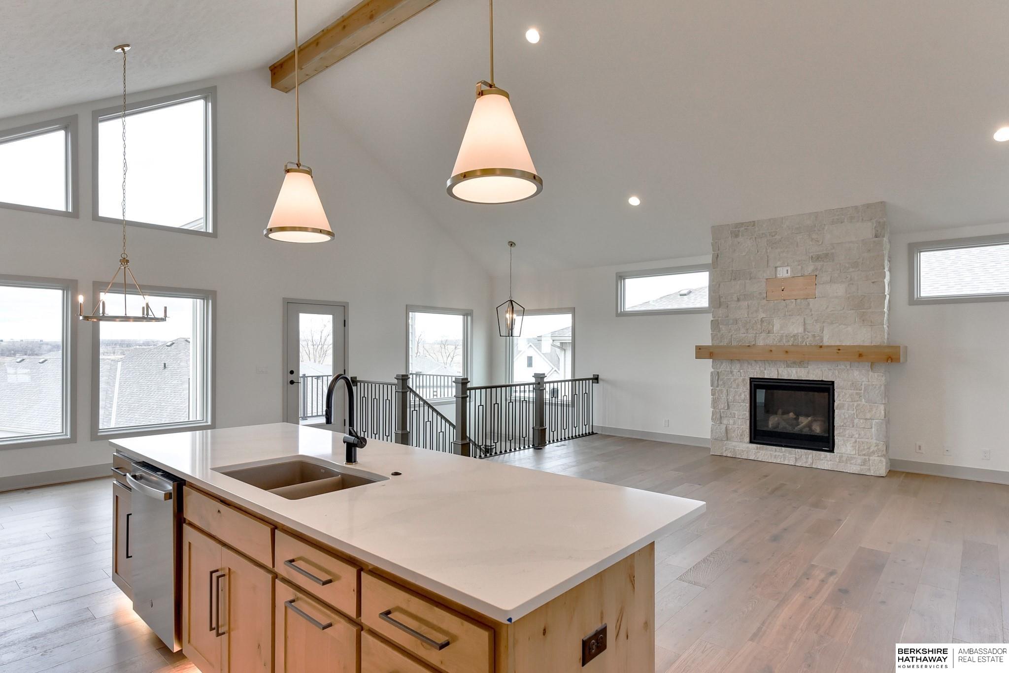 Omaha, Nebraska 68138, United States, 4 Bedrooms Bedrooms, ,3 BathroomsBathrooms,Residential,Active,40630