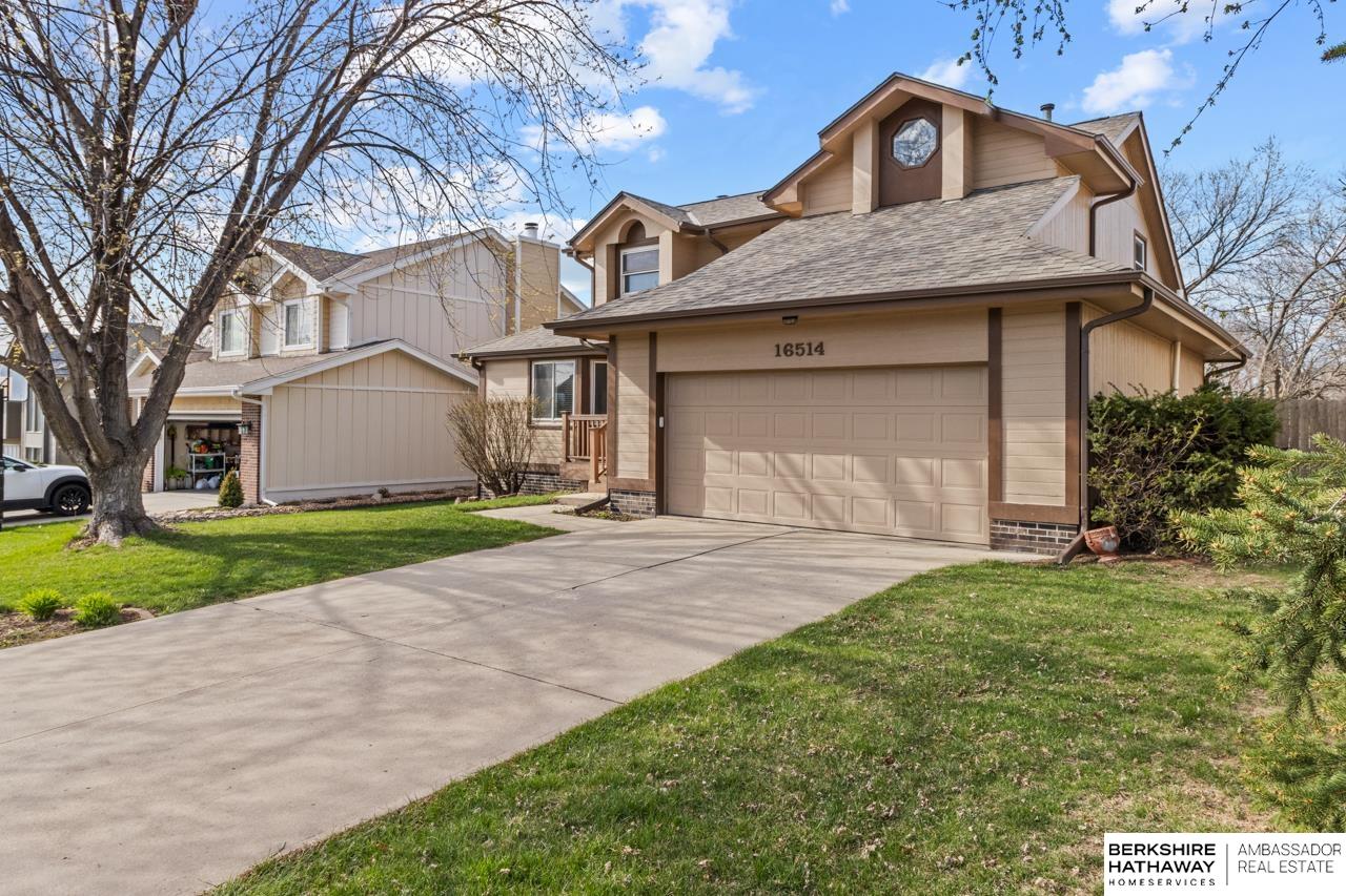 Omaha, Nebraska 68135, United States, 3 Bedrooms Bedrooms, ,3 BathroomsBathrooms,Residential,Pending,120039