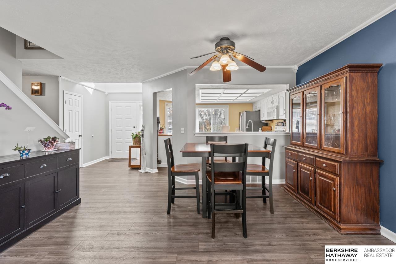 Omaha, Nebraska 68135, United States, 3 Bedrooms Bedrooms, ,3 BathroomsBathrooms,Residential,Pending,120039