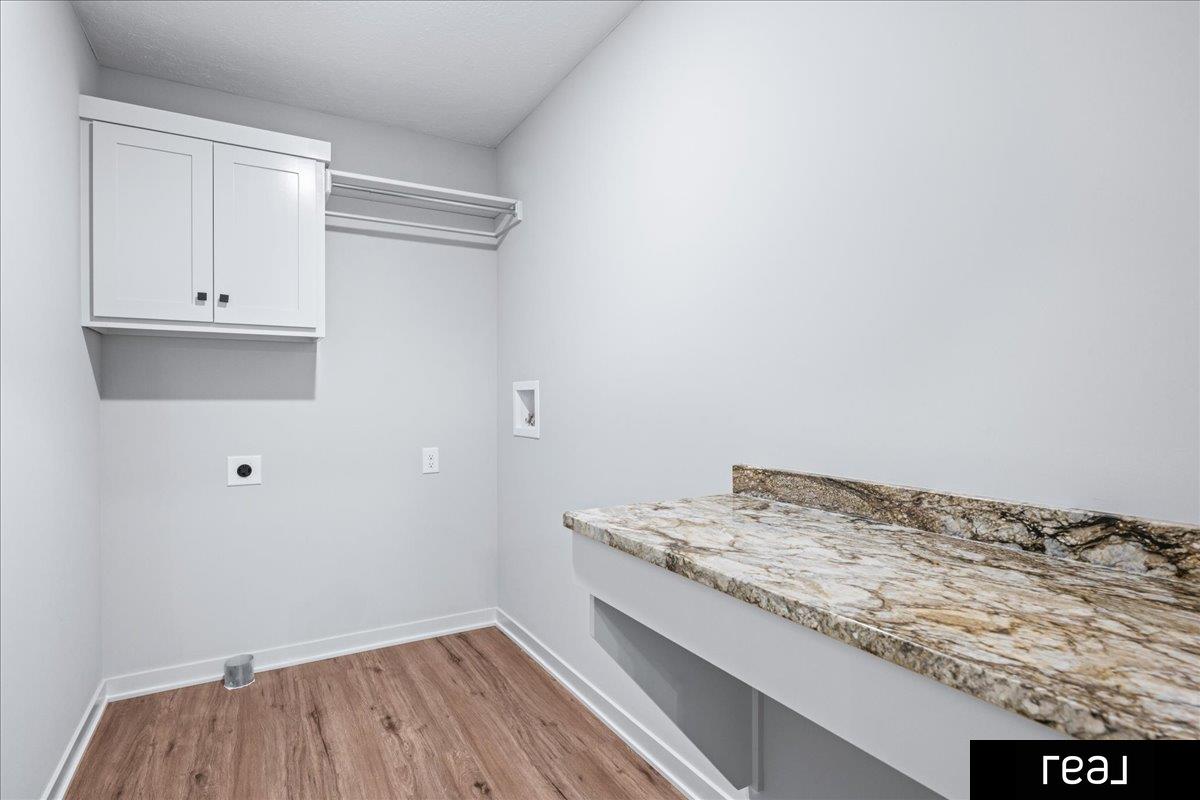 Bellevue, Nebraska 68123, United States, 3 Bedrooms Bedrooms, ,2 BathroomsBathrooms,Residential,Active,104102