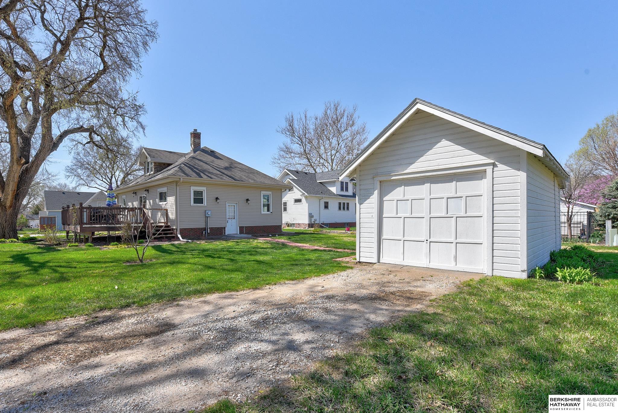 Wahoo, Nebraska 68066, United States, 3 Bedrooms Bedrooms, ,2 BathroomsBathrooms,Residential,Pending,111331