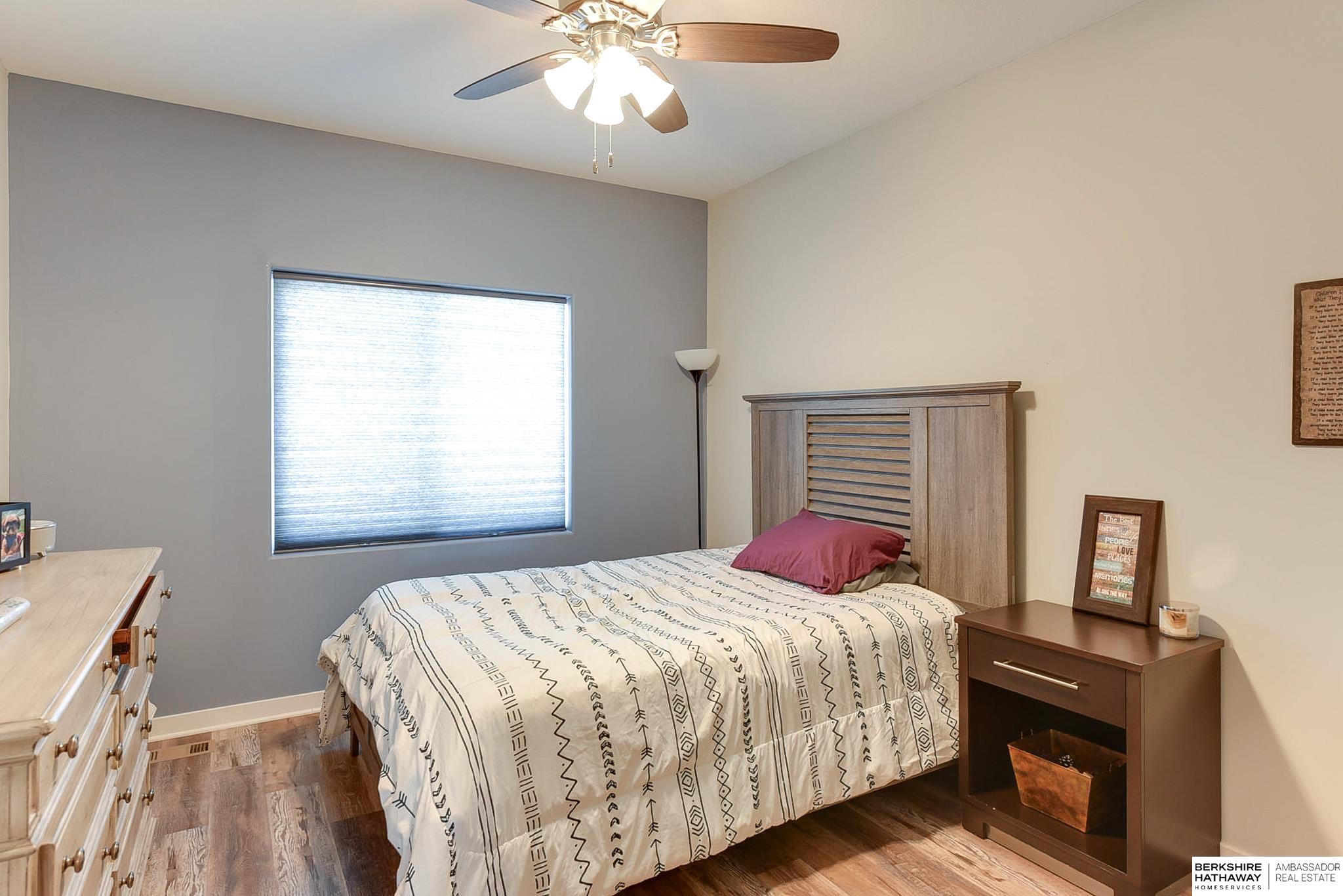 Louisville, Nebraska 68037, United States, 3 Bedrooms Bedrooms, ,3 BathroomsBathrooms,Residential,Pending,26059