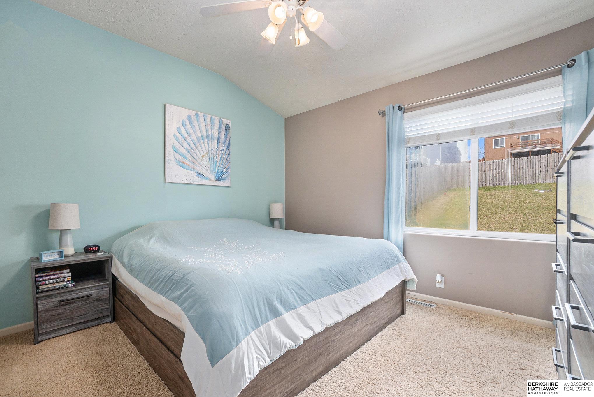 Omaha, Nebraska 68135, United States, 3 Bedrooms Bedrooms, ,2 BathroomsBathrooms,Residential,Active,94878