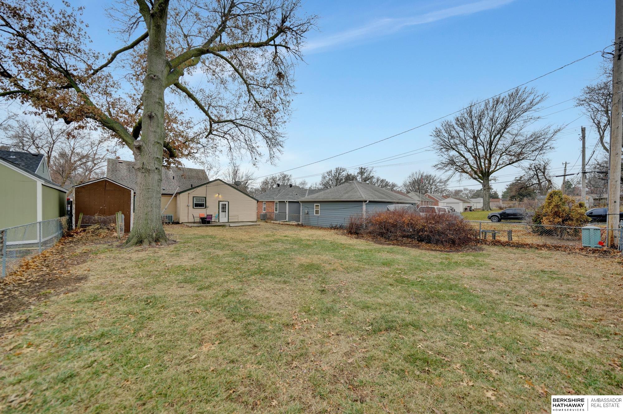 Lincoln, Nebraska 68502, United States, 3 Bedrooms Bedrooms, ,2 BathroomsBathrooms,Residential,Pending,14848