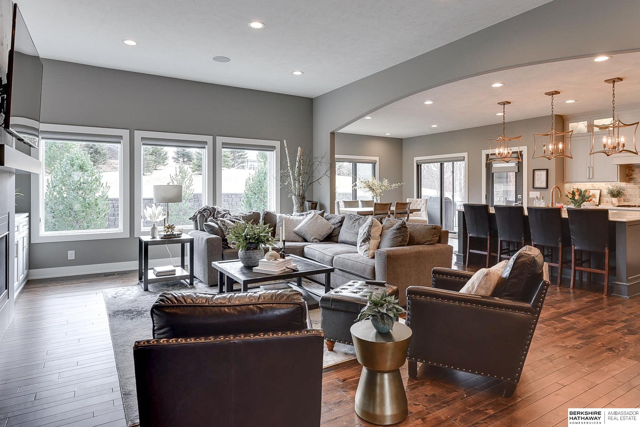 Elkhorn, Nebraska 68022, United States, 5 Bedrooms Bedrooms, ,5 BathroomsBathrooms,Residential,Active,91994