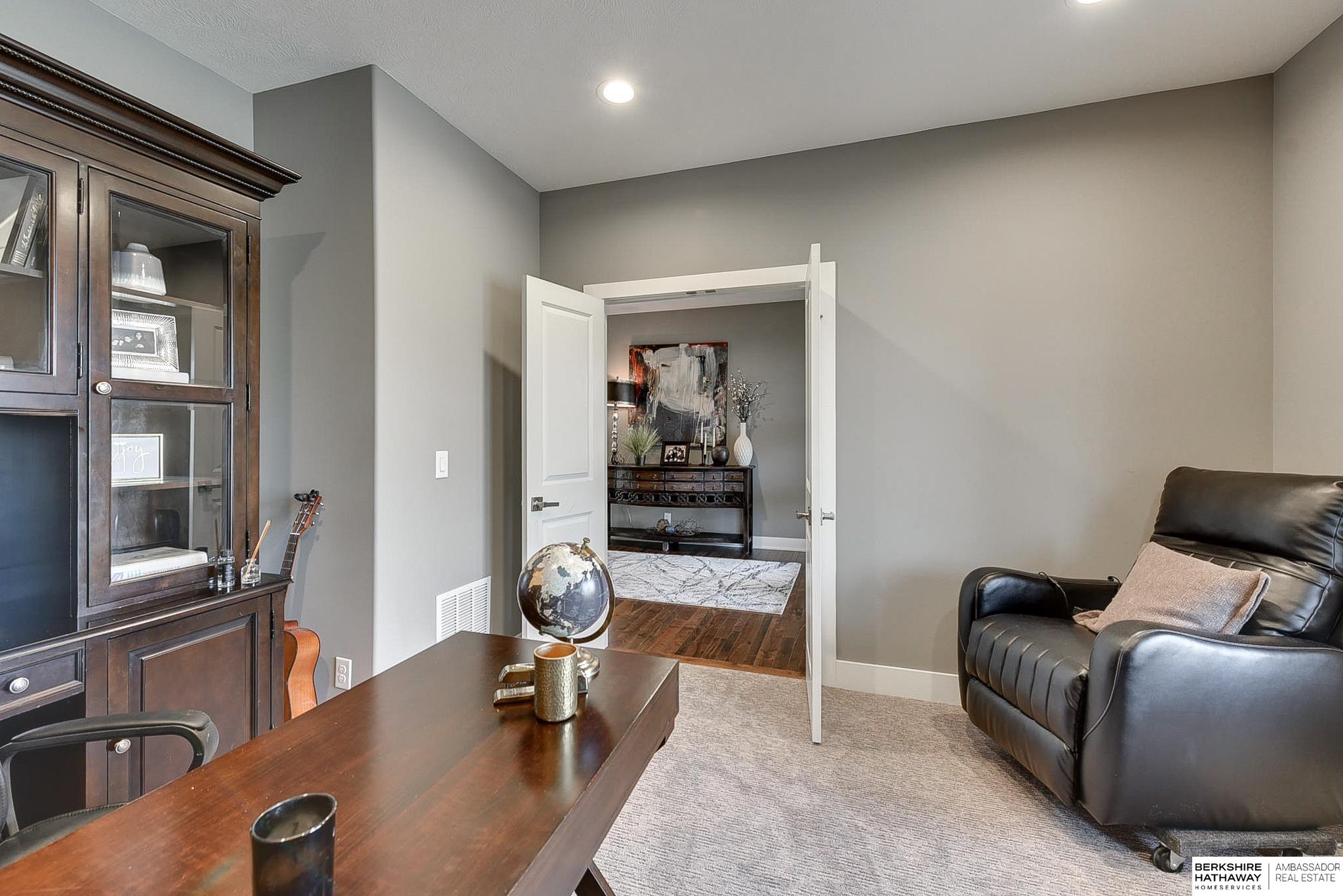 Elkhorn, Nebraska 68022, United States, 5 Bedrooms Bedrooms, ,5 BathroomsBathrooms,Residential,Active,91994