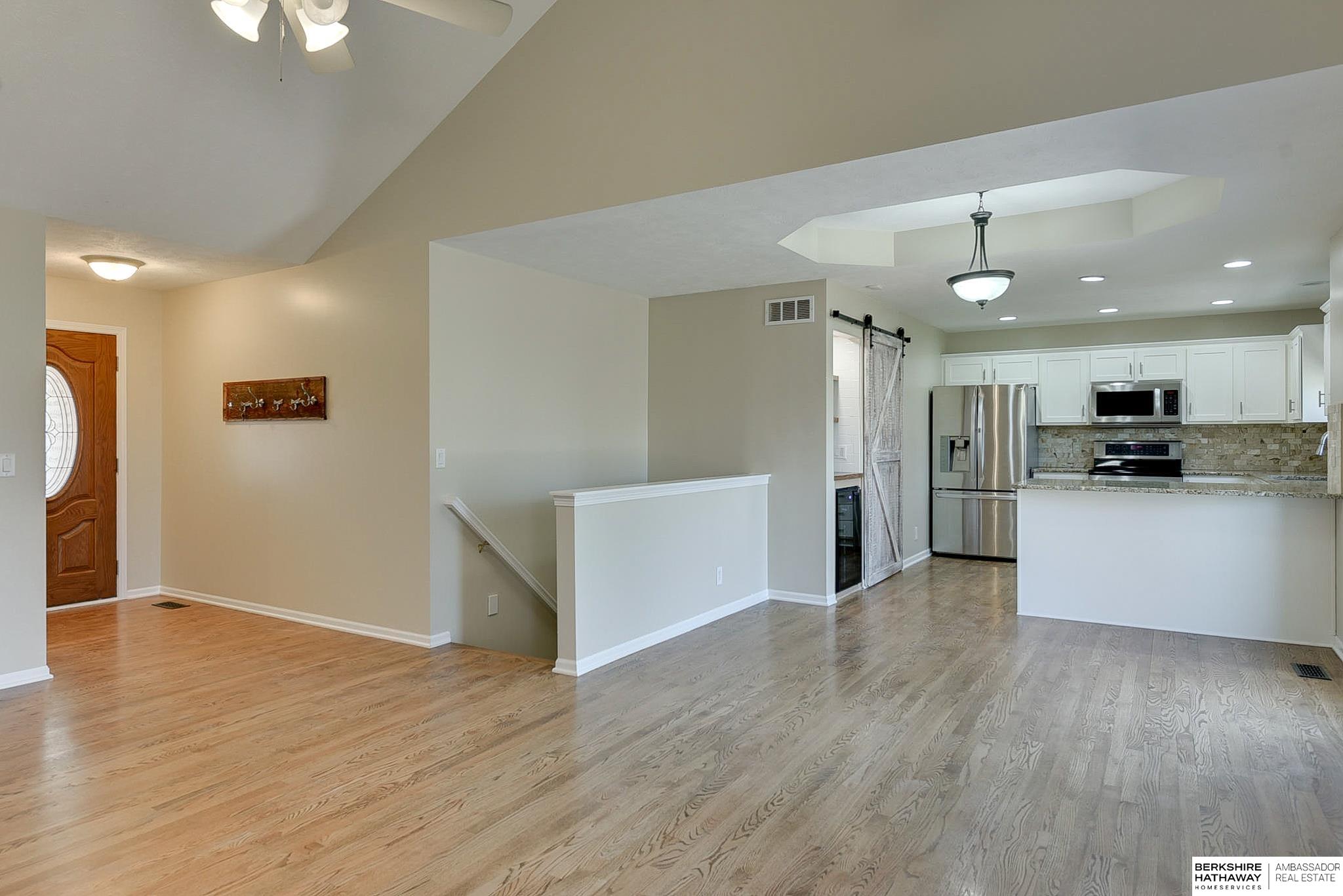 Omaha, Nebraska 68136, United States, 4 Bedrooms Bedrooms, ,3 BathroomsBathrooms,Residential,Active,98415