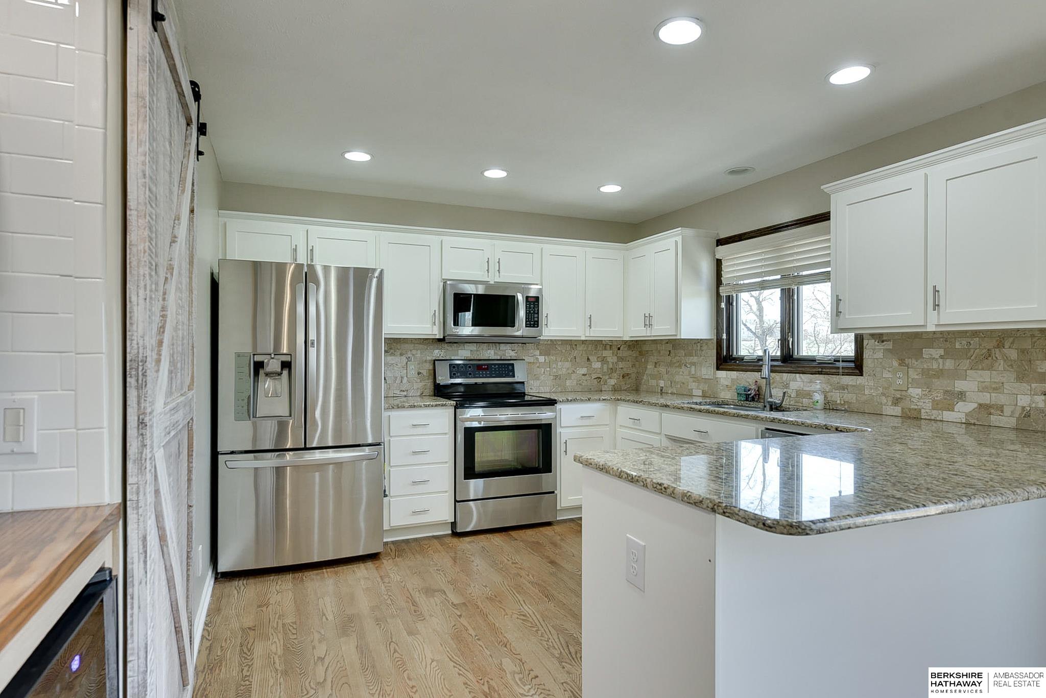 Omaha, Nebraska 68136, United States, 4 Bedrooms Bedrooms, ,3 BathroomsBathrooms,Residential,Active,98415