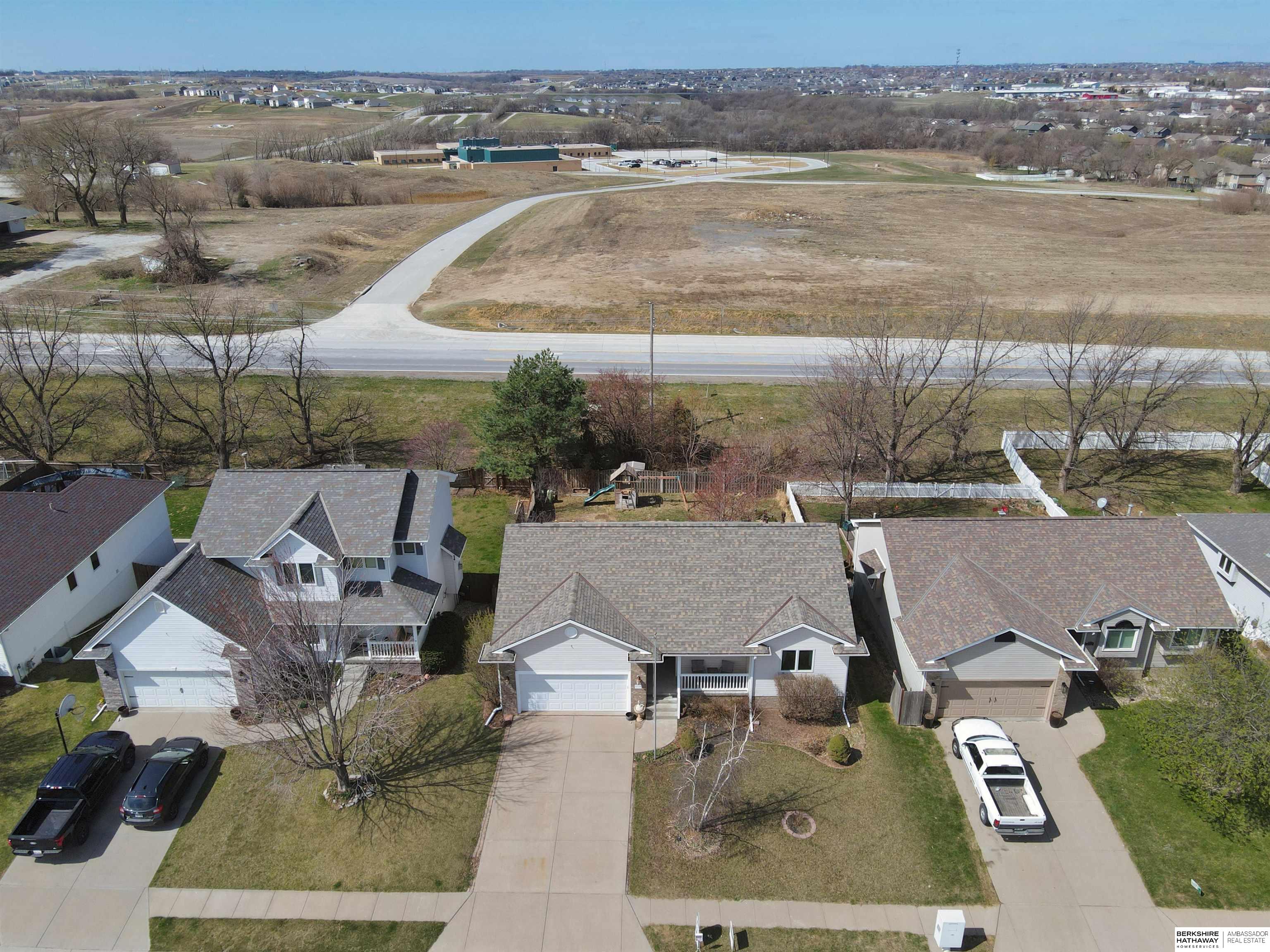 Omaha, Nebraska 68136, United States, 4 Bedrooms Bedrooms, ,3 BathroomsBathrooms,Residential,Active,98415