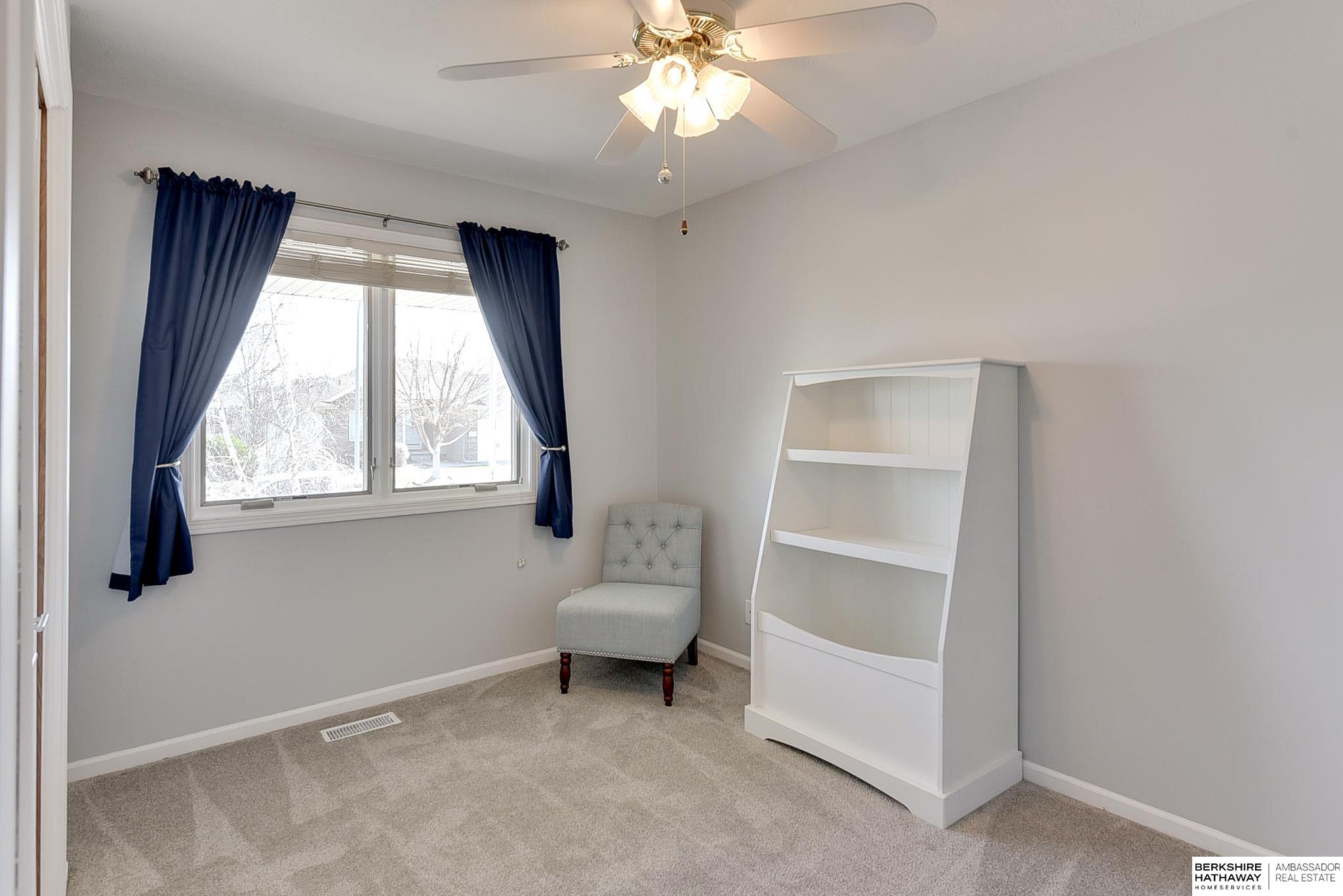 Omaha, Nebraska 68136, United States, 4 Bedrooms Bedrooms, ,3 BathroomsBathrooms,Residential,Active,98415