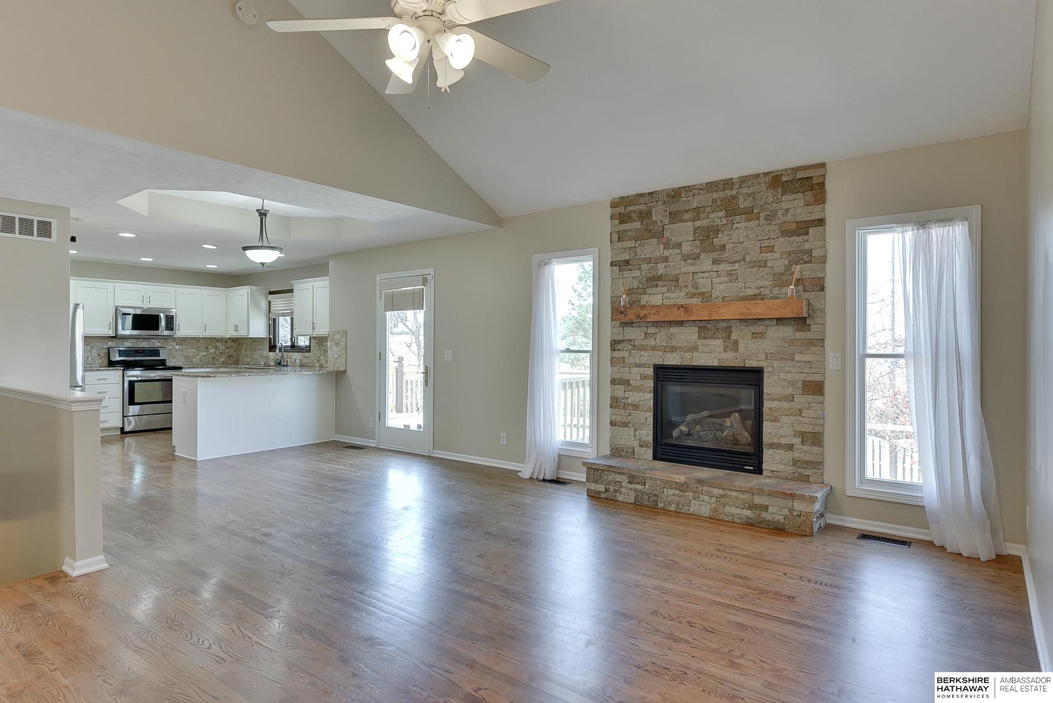 Omaha, Nebraska 68136, United States, 4 Bedrooms Bedrooms, ,3 BathroomsBathrooms,Residential,Active,98415