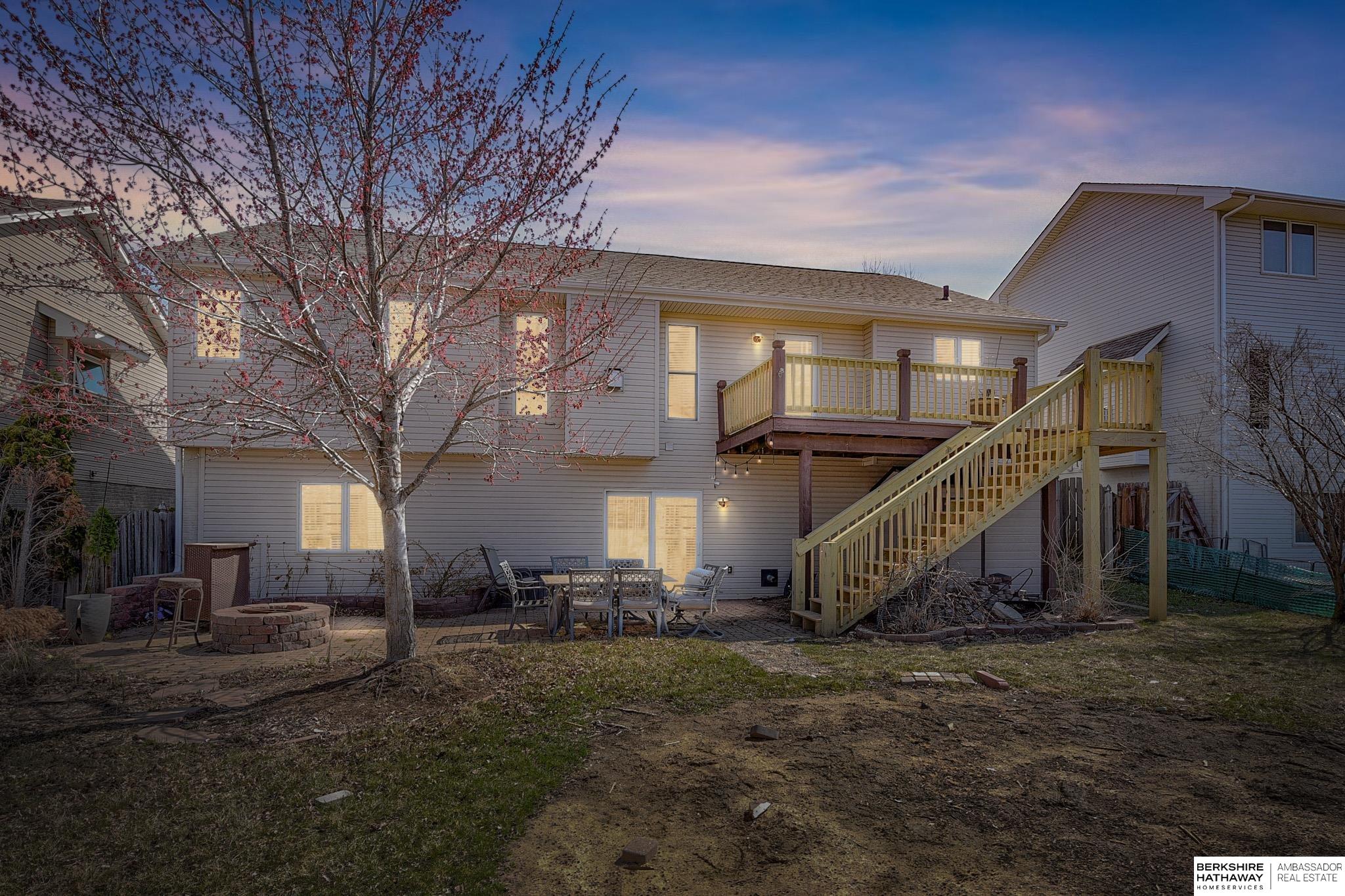 Omaha, Nebraska 68136, United States, 4 Bedrooms Bedrooms, ,3 BathroomsBathrooms,Residential,Active,98415