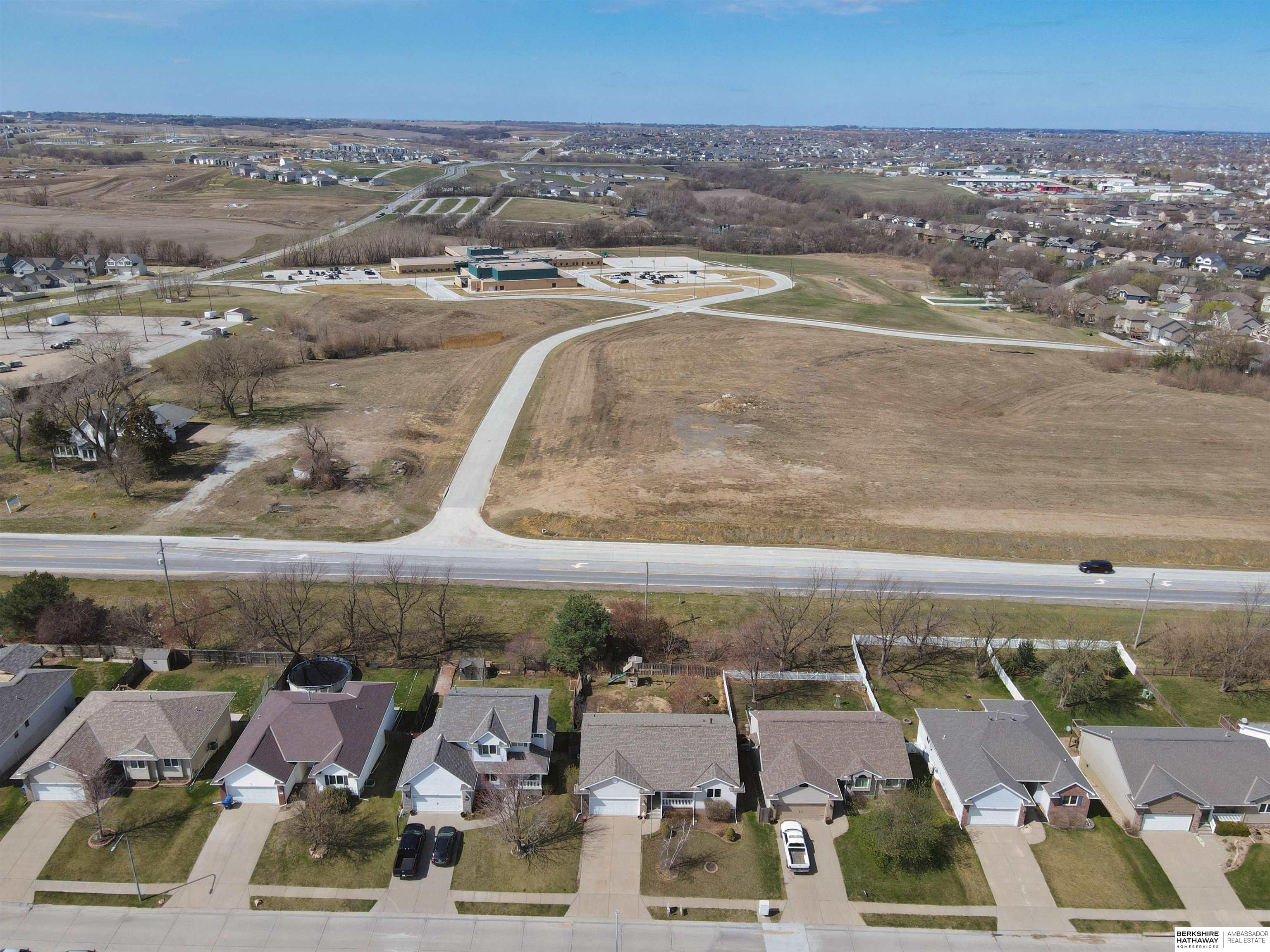 Omaha, Nebraska 68136, United States, 4 Bedrooms Bedrooms, ,3 BathroomsBathrooms,Residential,Active,98415