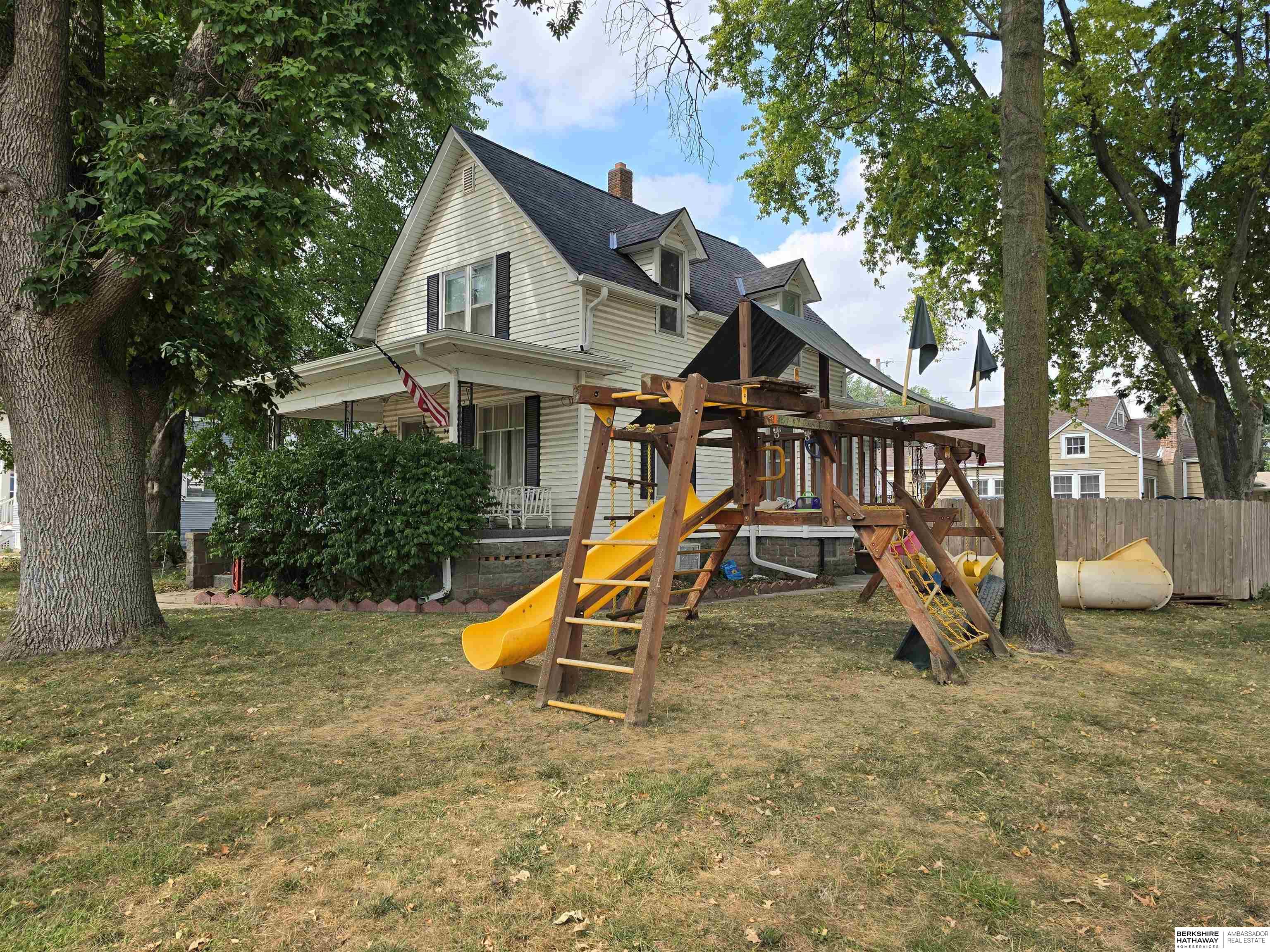 Fremont, Nebraska 68025, United States, 4 Bedrooms Bedrooms, ,2 BathroomsBathrooms,Residential,Active,43018