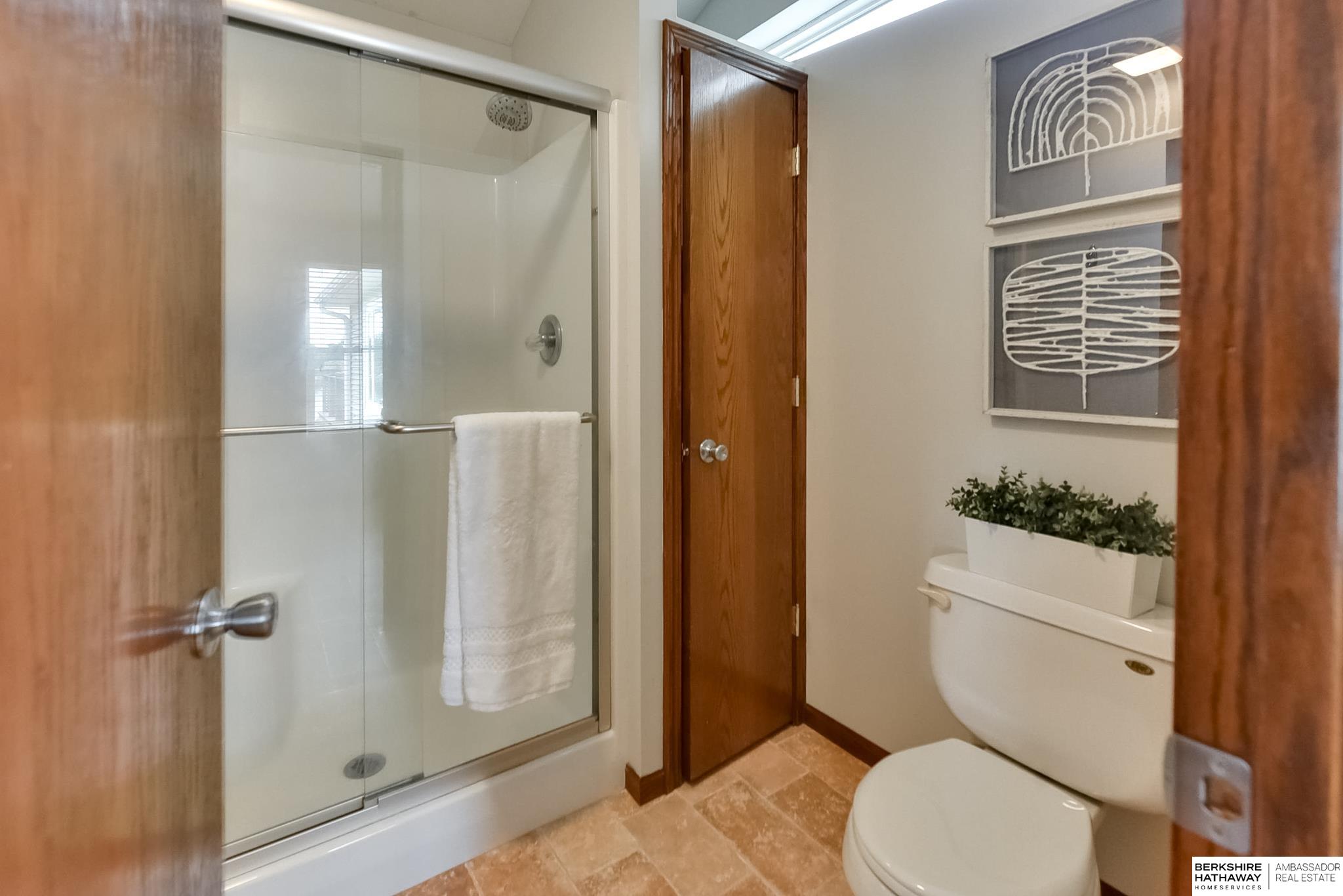 Bellevue, Nebraska 68123, United States, 3 Bedrooms Bedrooms, ,3 BathroomsBathrooms,Residential,Active,35553