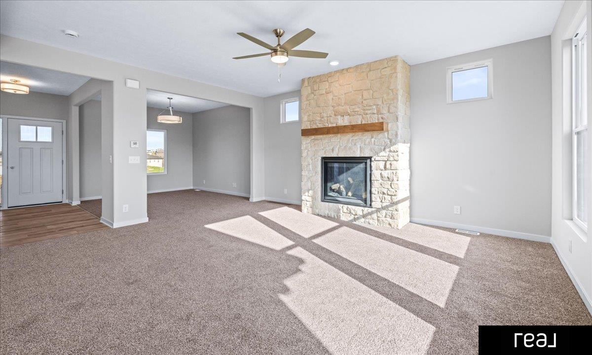 Papillion, Nebraska 68046, United States, 4 Bedrooms Bedrooms, ,3 BathroomsBathrooms,Residential,Active,104441