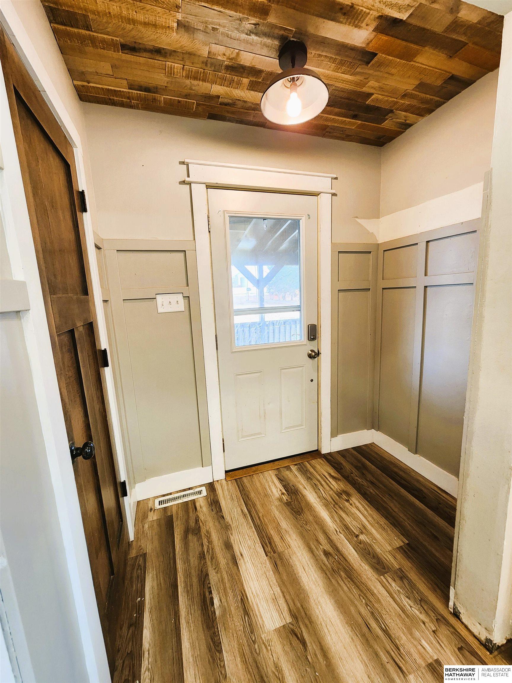 Lyons, Nebraska 68038, United States, 4 Bedrooms Bedrooms, ,2 BathroomsBathrooms,Residential,Active,92839