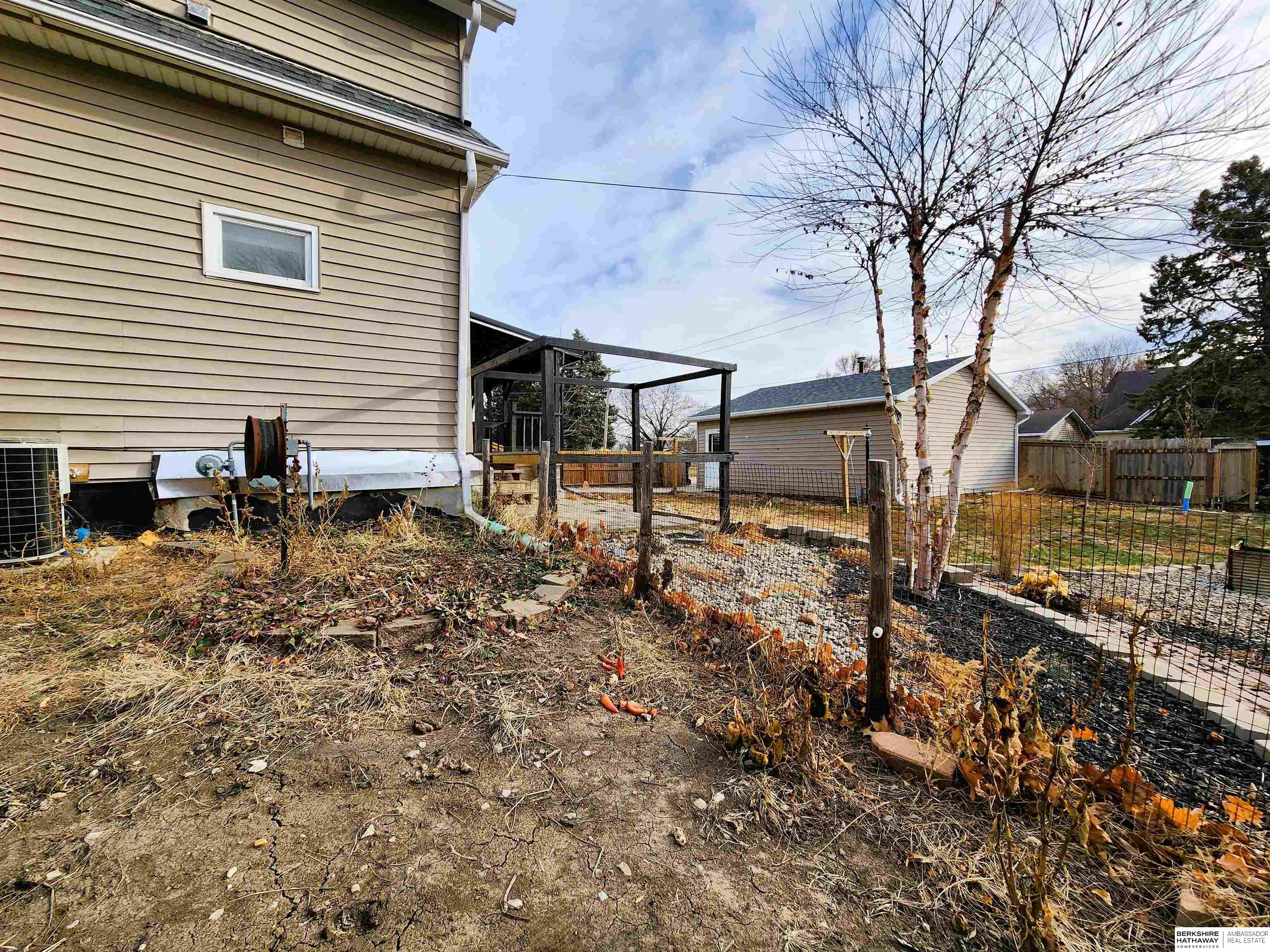 Lyons, Nebraska 68038, United States, 4 Bedrooms Bedrooms, ,2 BathroomsBathrooms,Residential,Active,92839