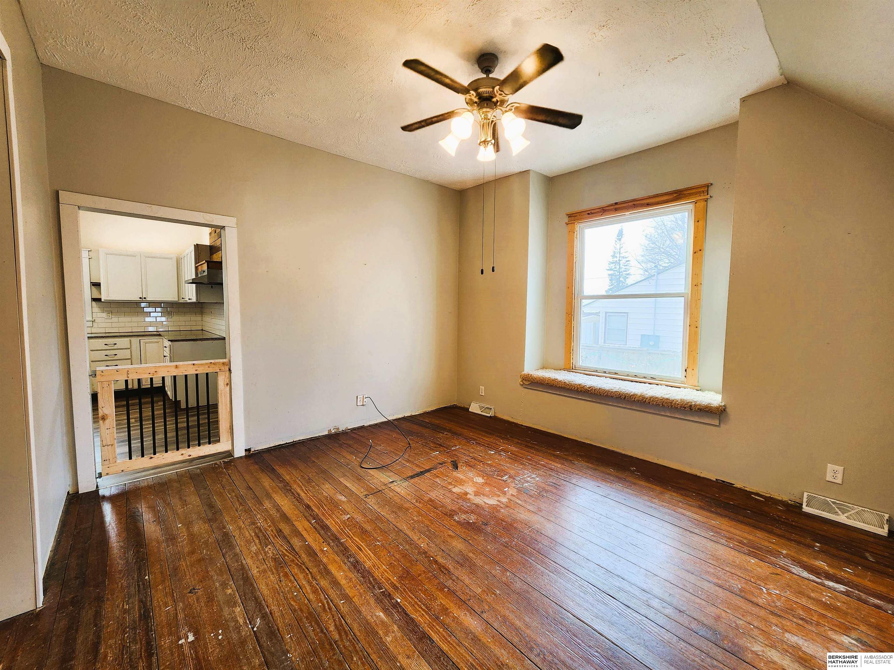 Lyons, Nebraska 68038, United States, 4 Bedrooms Bedrooms, ,2 BathroomsBathrooms,Residential,Active,92839