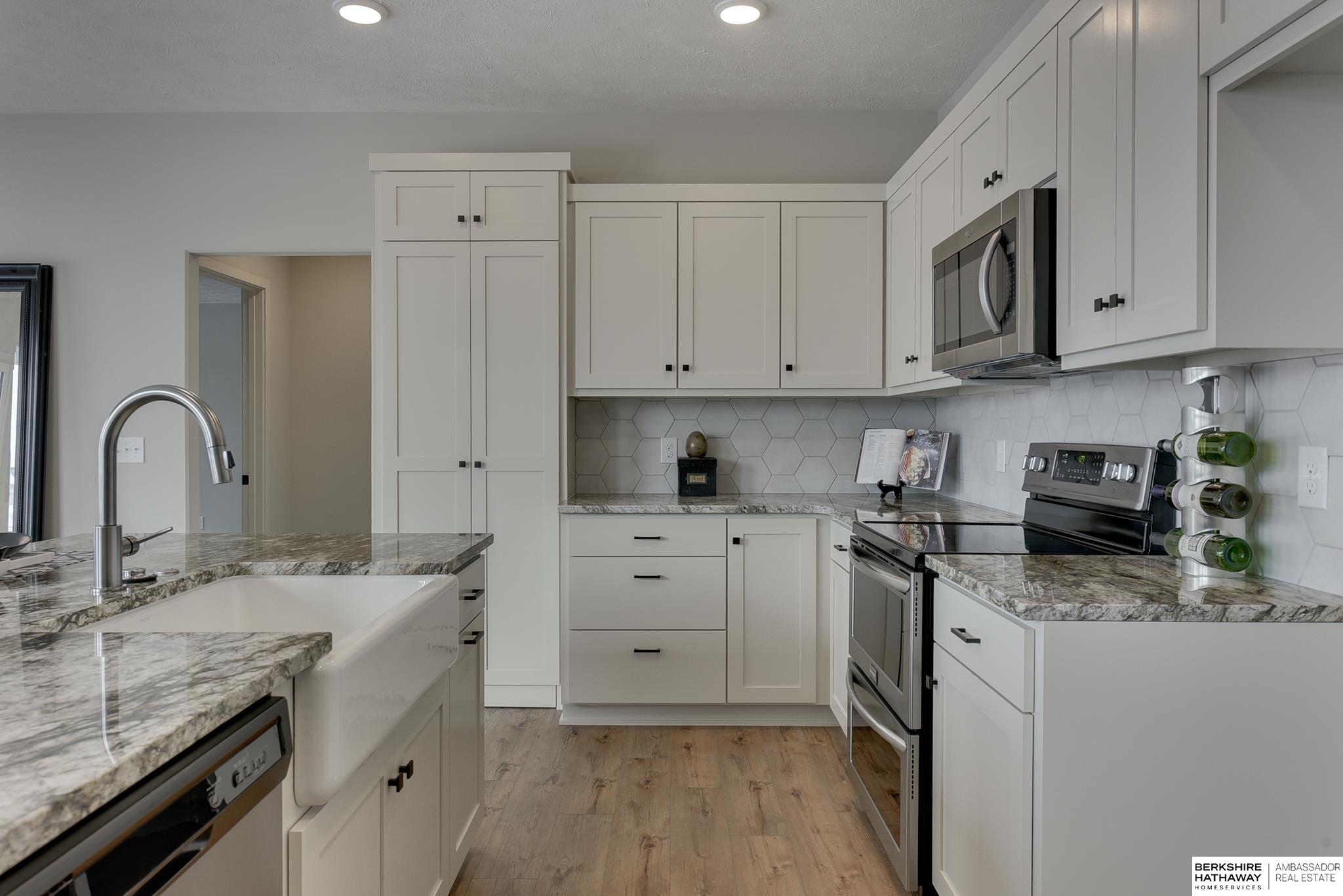 Bellevue, Nebraska 68133, United States, 3 Bedrooms Bedrooms, ,2 BathroomsBathrooms,Residential,Active,64837